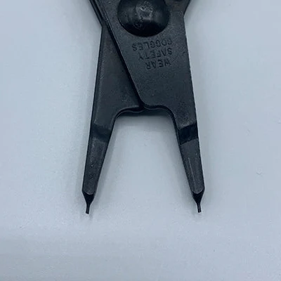 Electron C Clip Pliers from Electron Retracts - Image 2