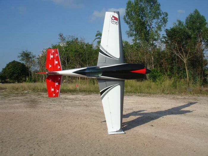 CARF Extra 330SC 3.1m 41% 290000 - Image 16