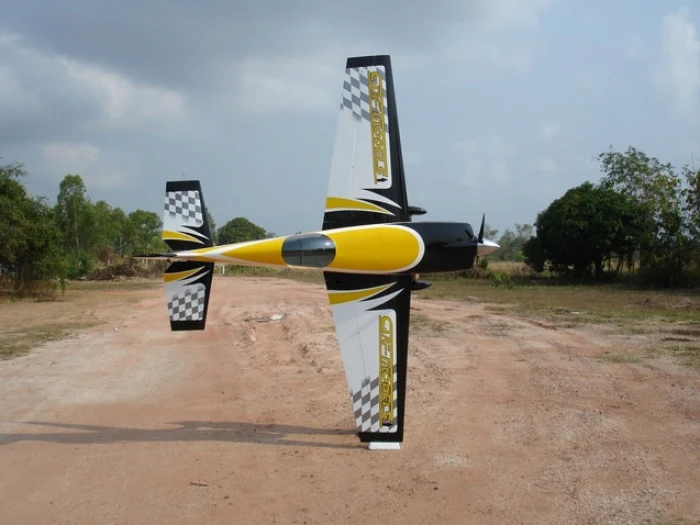 CARF Extra 330SC 3.1m 41% 290000 - Image 7