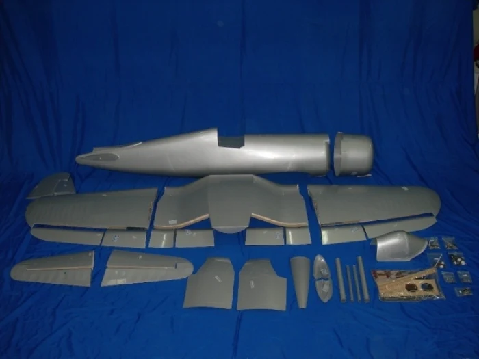 CARF F4U-1D Corsair 1:4.5 790000 - Image 3