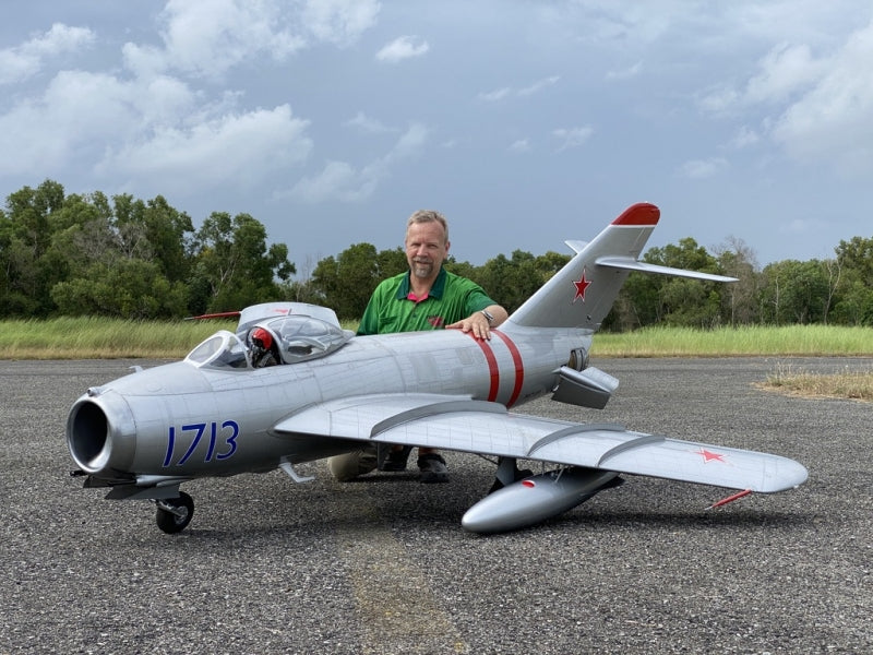 CARF MiG-17 231000 - Image 14