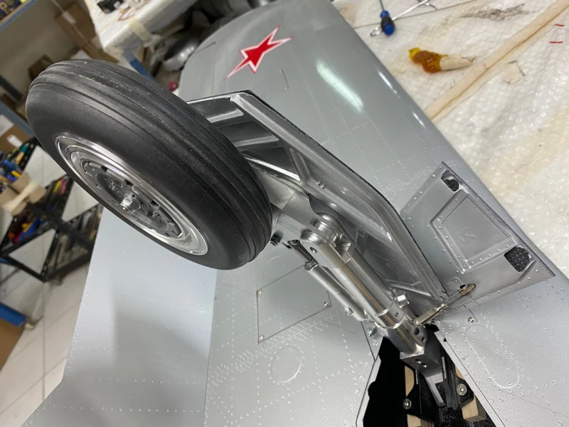 CARF MiG-17 231000 - Image 5