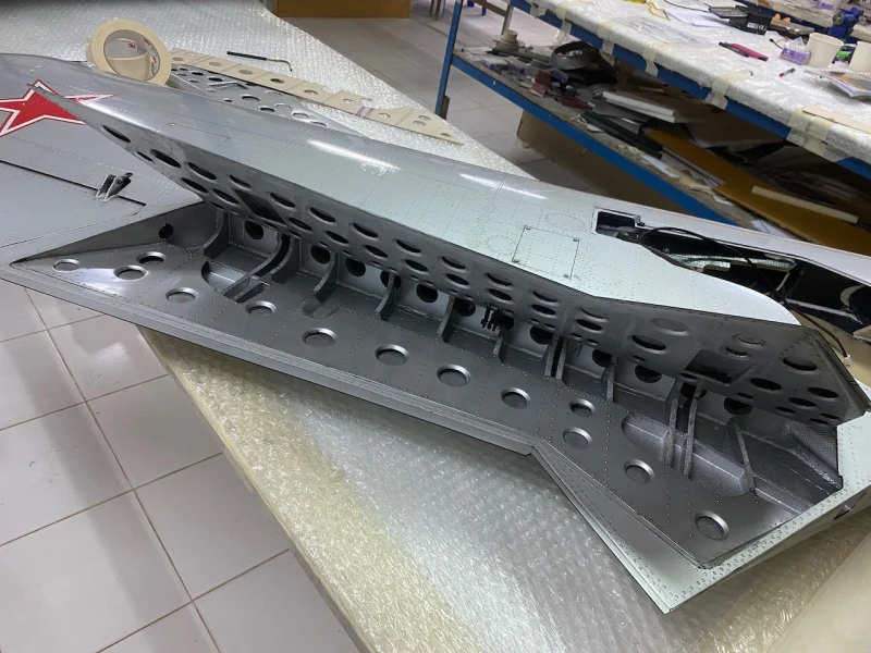 CARF MiG-17 231000 - Image 7