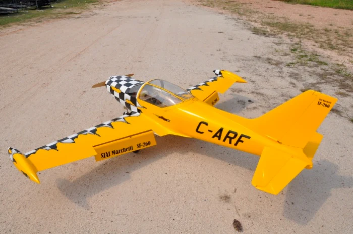 CARF SIAI Marchetti SF-260 1:2.9 100000 - Image 7