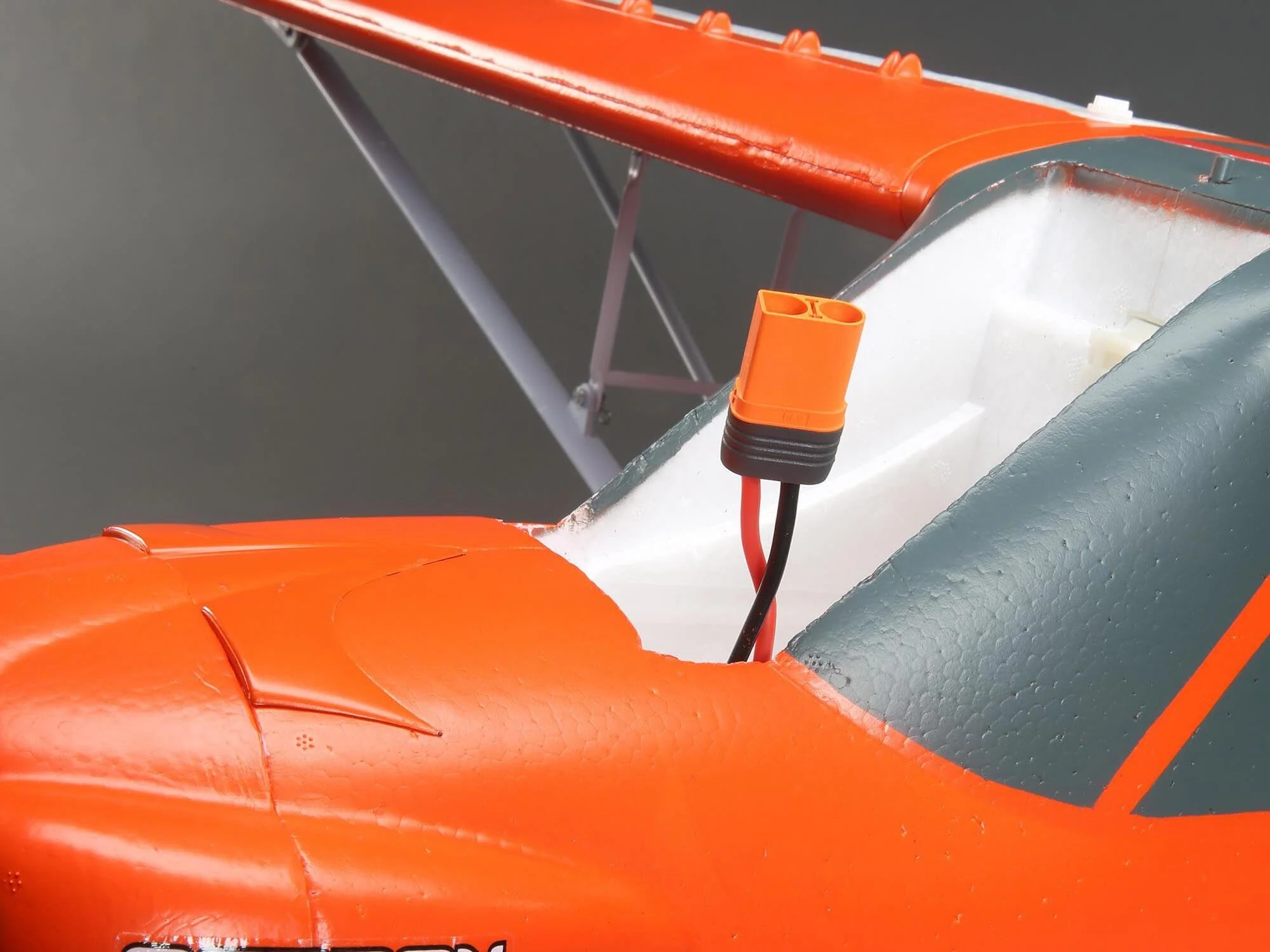 E-Flite Carbon-Z Cub SS 2.1m BNF Basic with AS3X and SAFE EFL124500 - Image 6