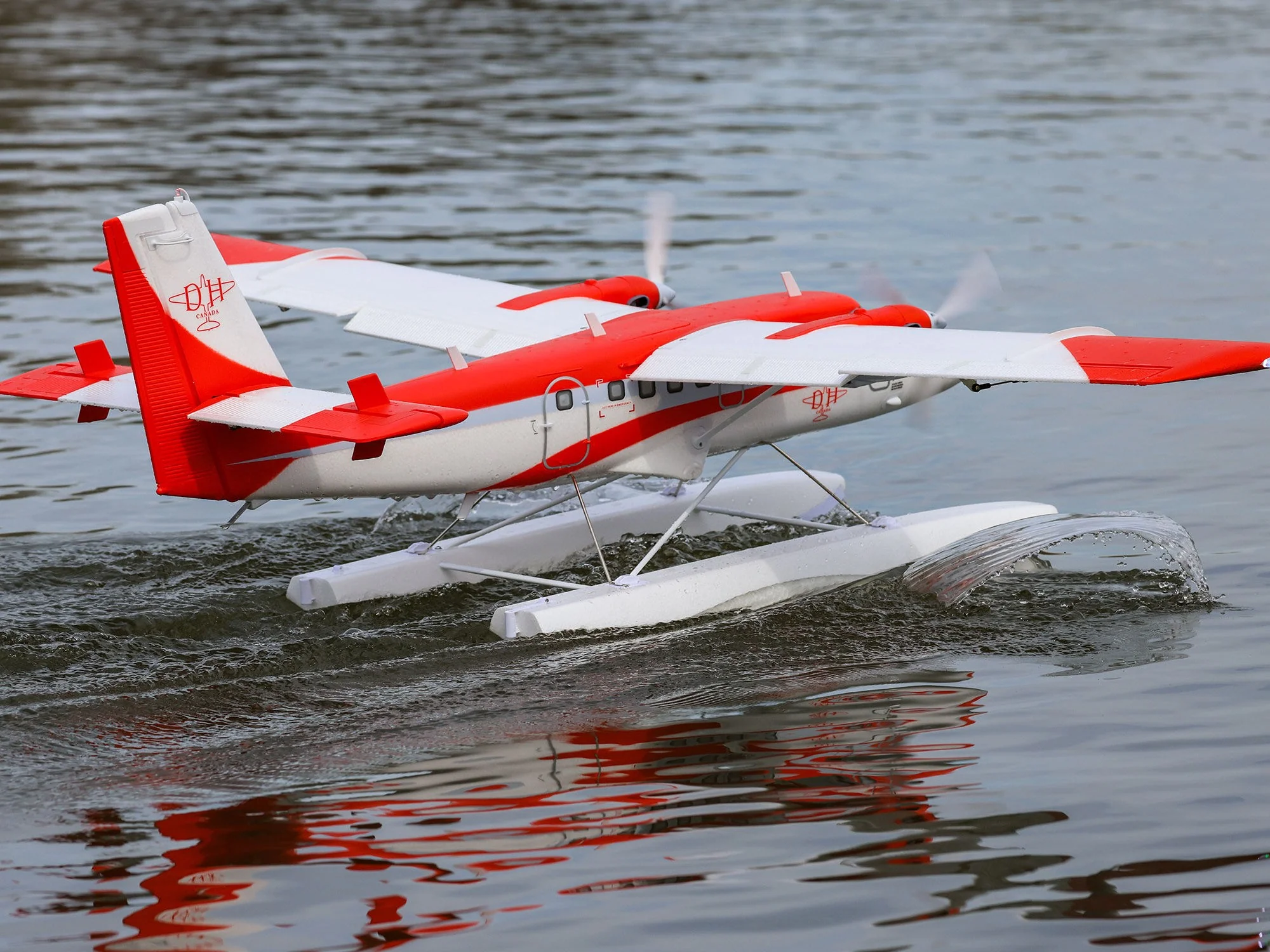 E-Flite DHC-6 Twin Otter 1.4m PNP Combo with Floats EFL32075CF - Image 23
