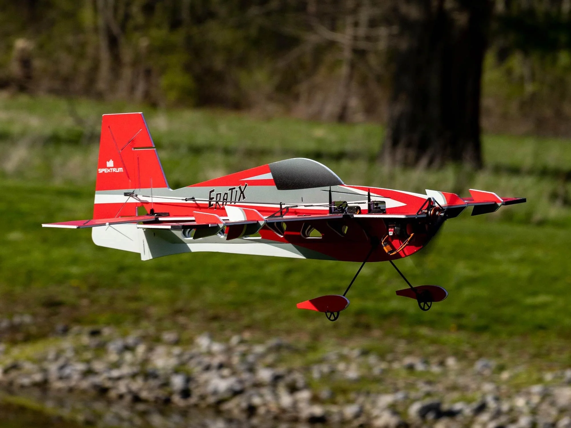 E-Flite Eratix 3D FF (Flat Foamy) 860mm PNP EFL01975 - Image 4