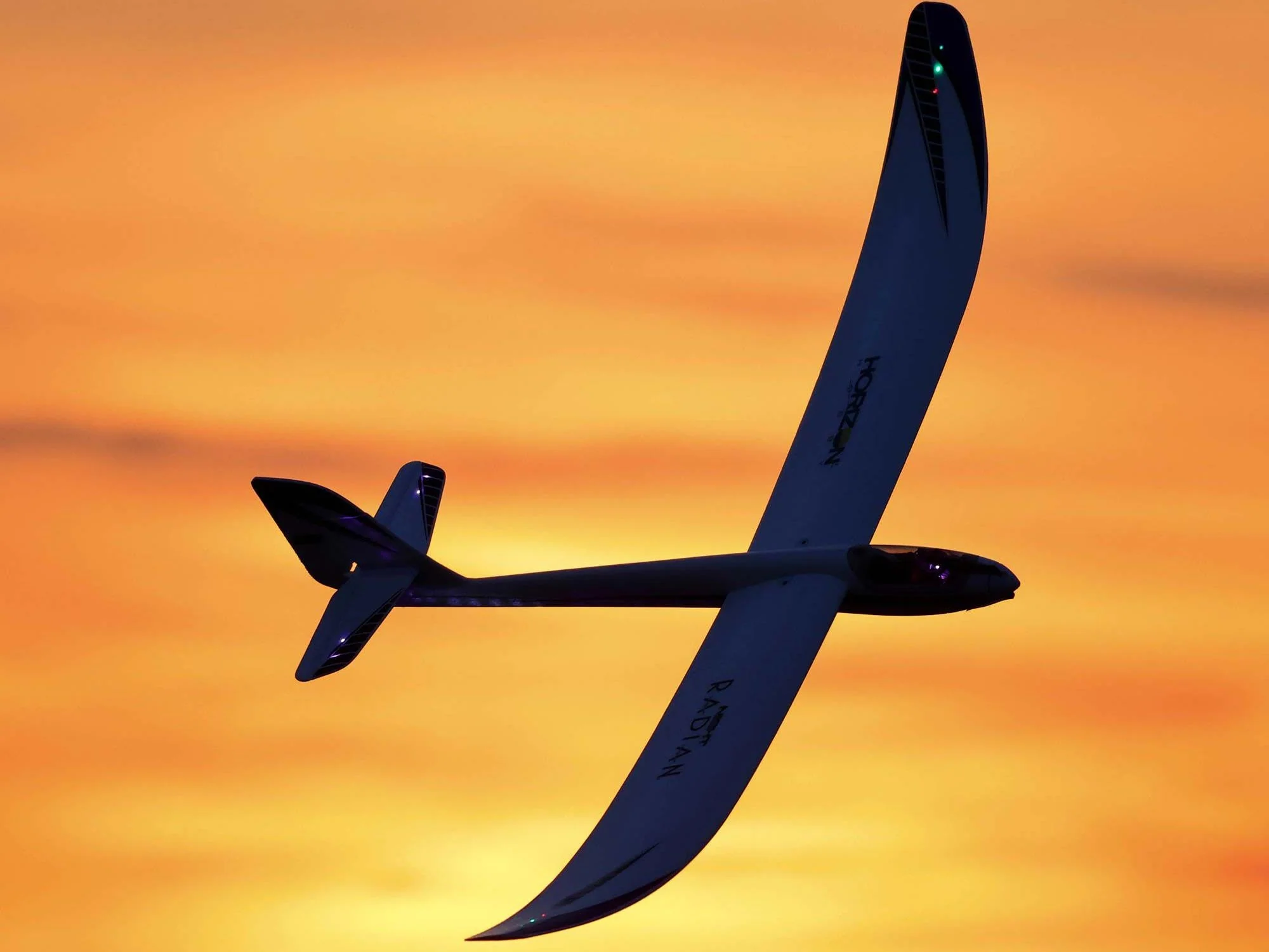 E-Flite Night Radian 2.0m PNP EFL36750 - Image 11