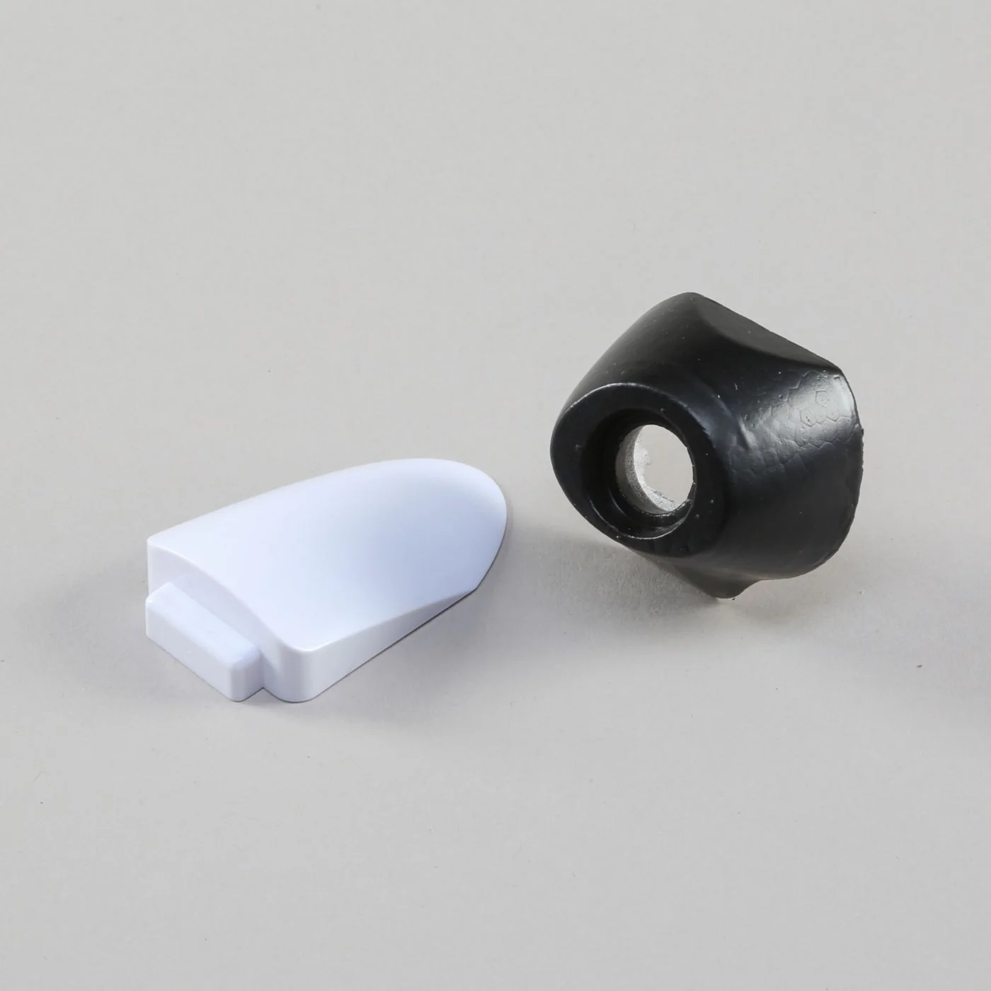 E-Flite Nose Cone Set: 1.2M Opterra EFL11406