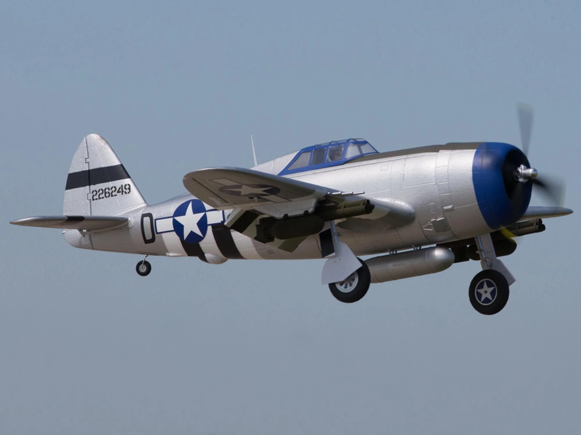 E-Flite P-47 Razorback 1.2m PNP EFL08475 - Image 8