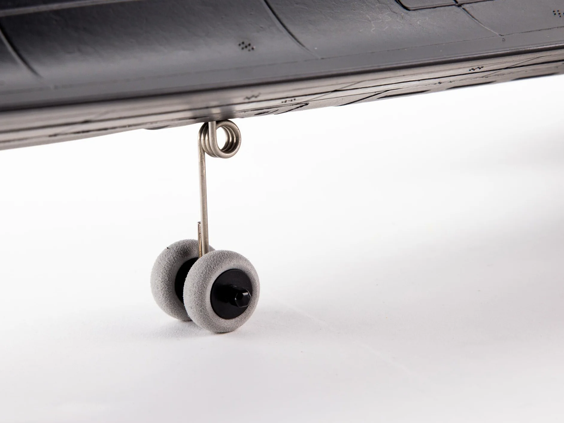 E-Flite SR-71 Blackbird Twin 40mm EDF BNF Basic with AS3X and SAFE - Image 12