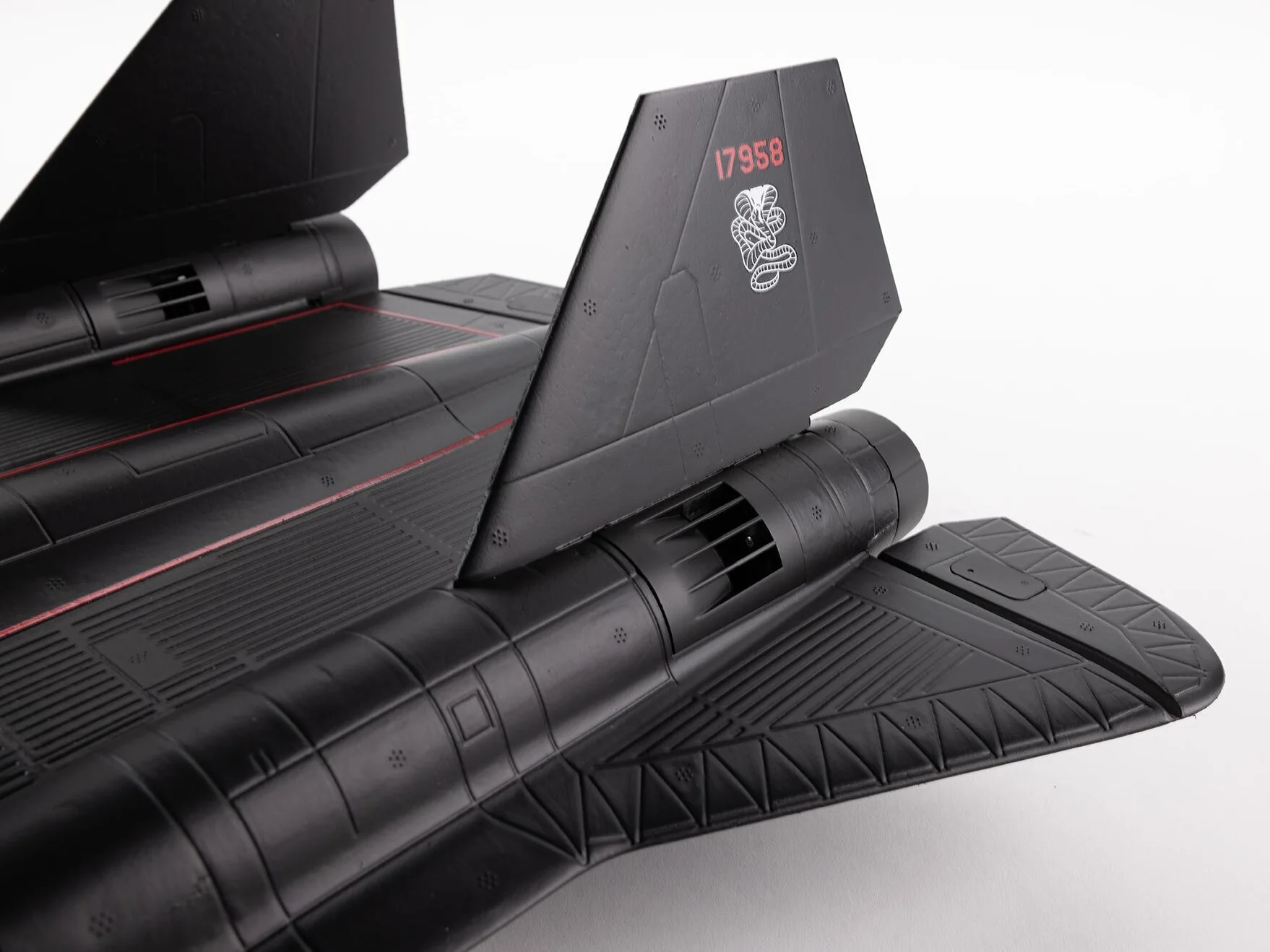 E-Flite SR-71 Blackbird Twin 40mm EDF BNF Basic with AS3X and SAFE - Image 15