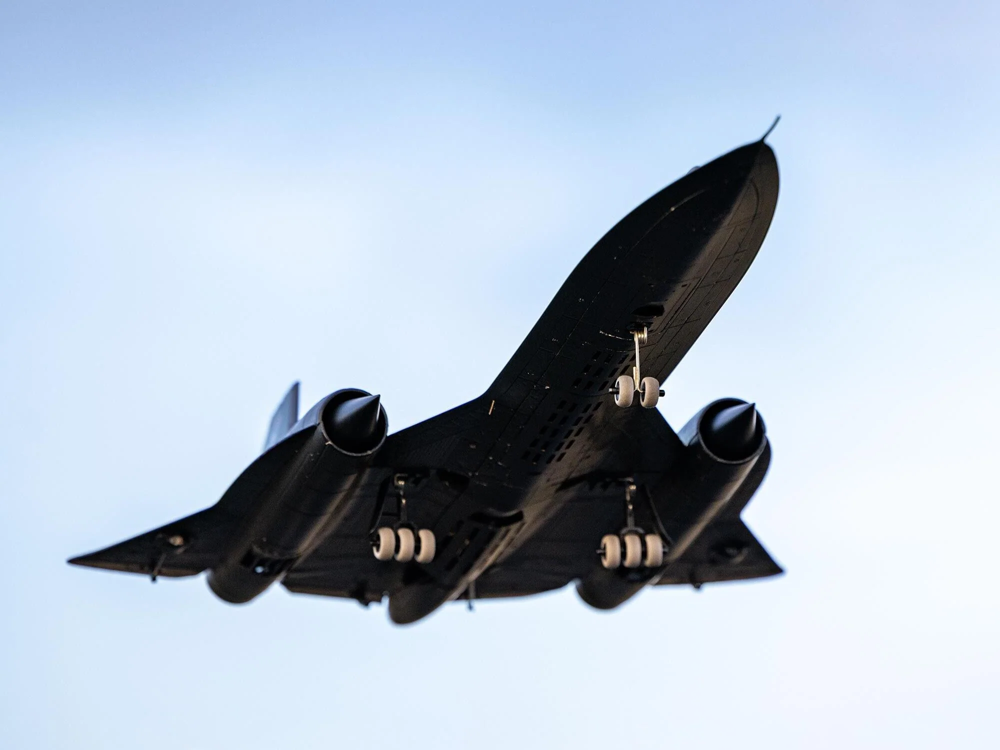 E-Flite SR-71 Blackbird Twin 40mm EDF BNF Basic with AS3X and SAFE - Image 19