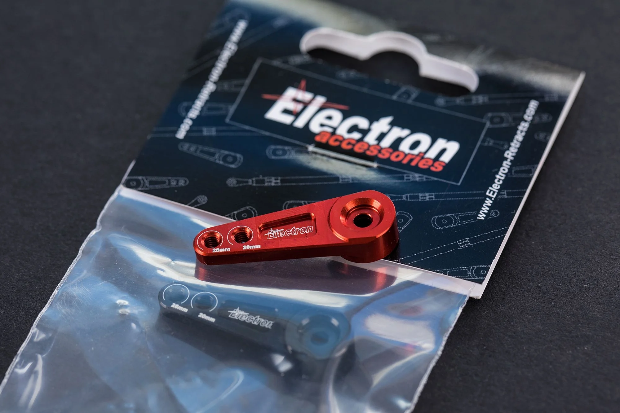 Electron Servo Arm 1,5″-1,75″ 25T Futaba MKS Savox Etc- Black - Image 8