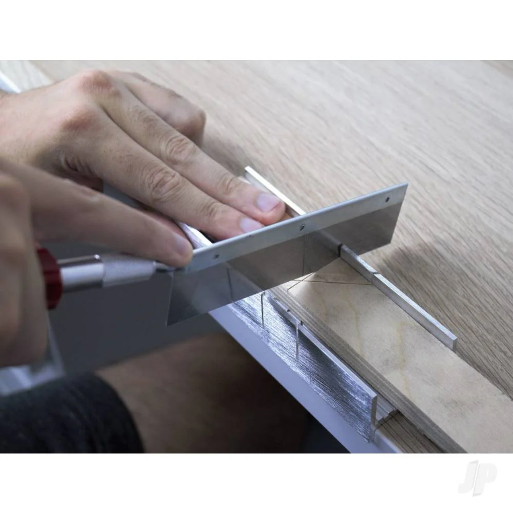 Excel 5in Pull Saw (13.3cm), 1.5in (3.81cm) Deep, 30 Teeth/Inch (11.8 TPC) (Carded) EXL30470 - Image 4