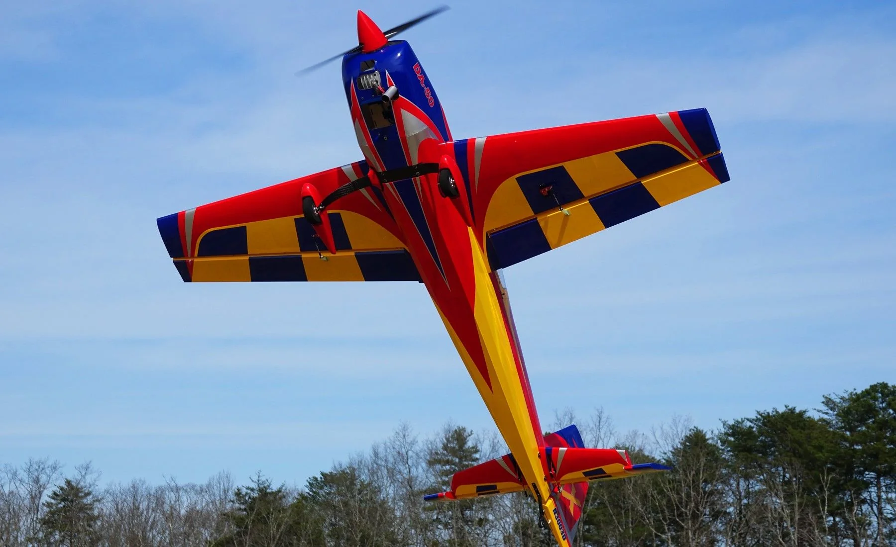 Extreme Flight Extra 300 EXP V2 60" Yellow/Red/Blue - Image 3