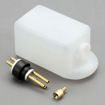 Hangar 9 7.75 oz (230cc) Fuel Tank: Carbon Cub 15cc HAN506516