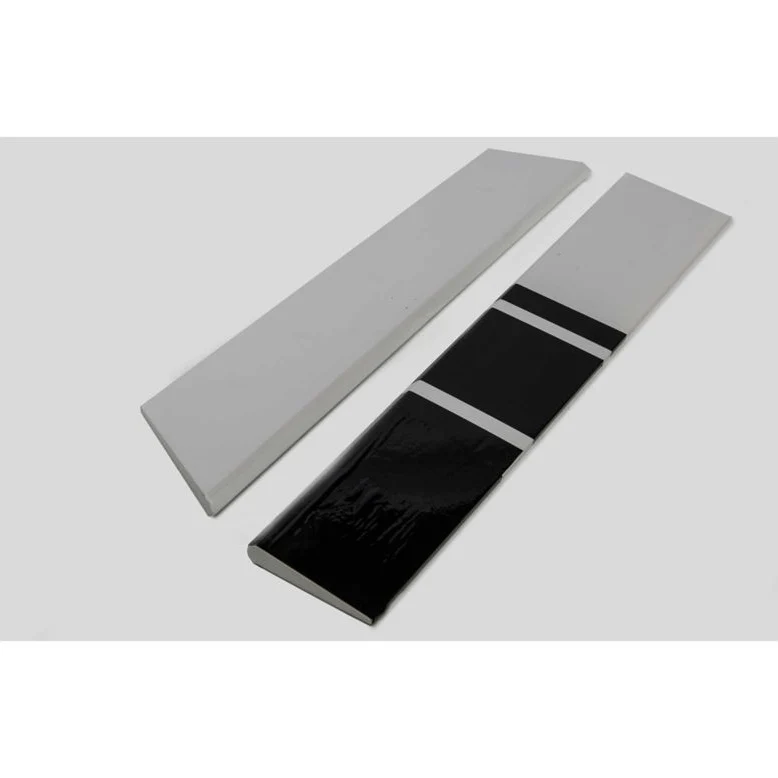 Hangar 9 Aileron and Flap (RH): Ultra Stick 30cc HAN236510