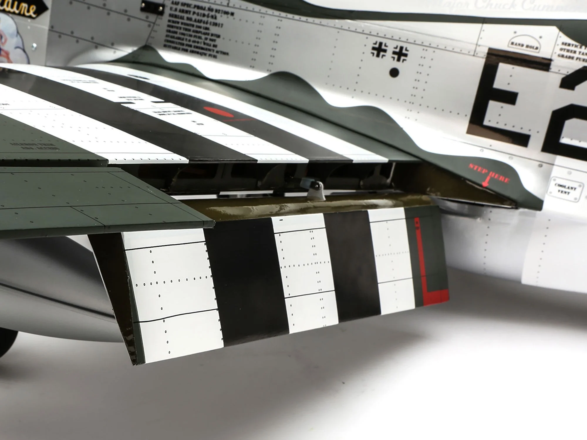 Hangar 9 P-51D Mustang 20cc ARF 69.5" HAN2820B - Image 15