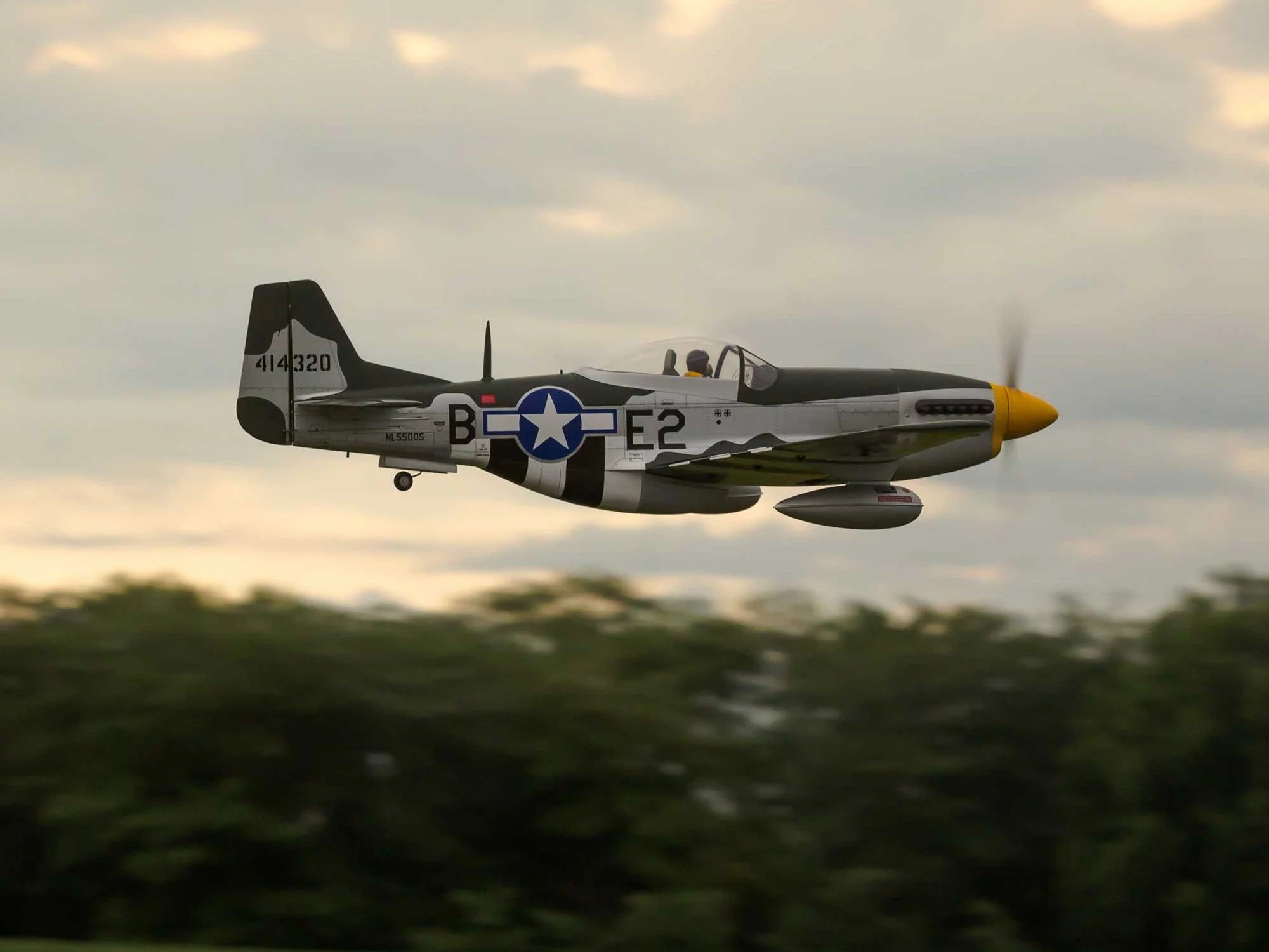 Hangar 9 P-51D Mustang 20cc ARF 69.5" HAN2820B - Image 25