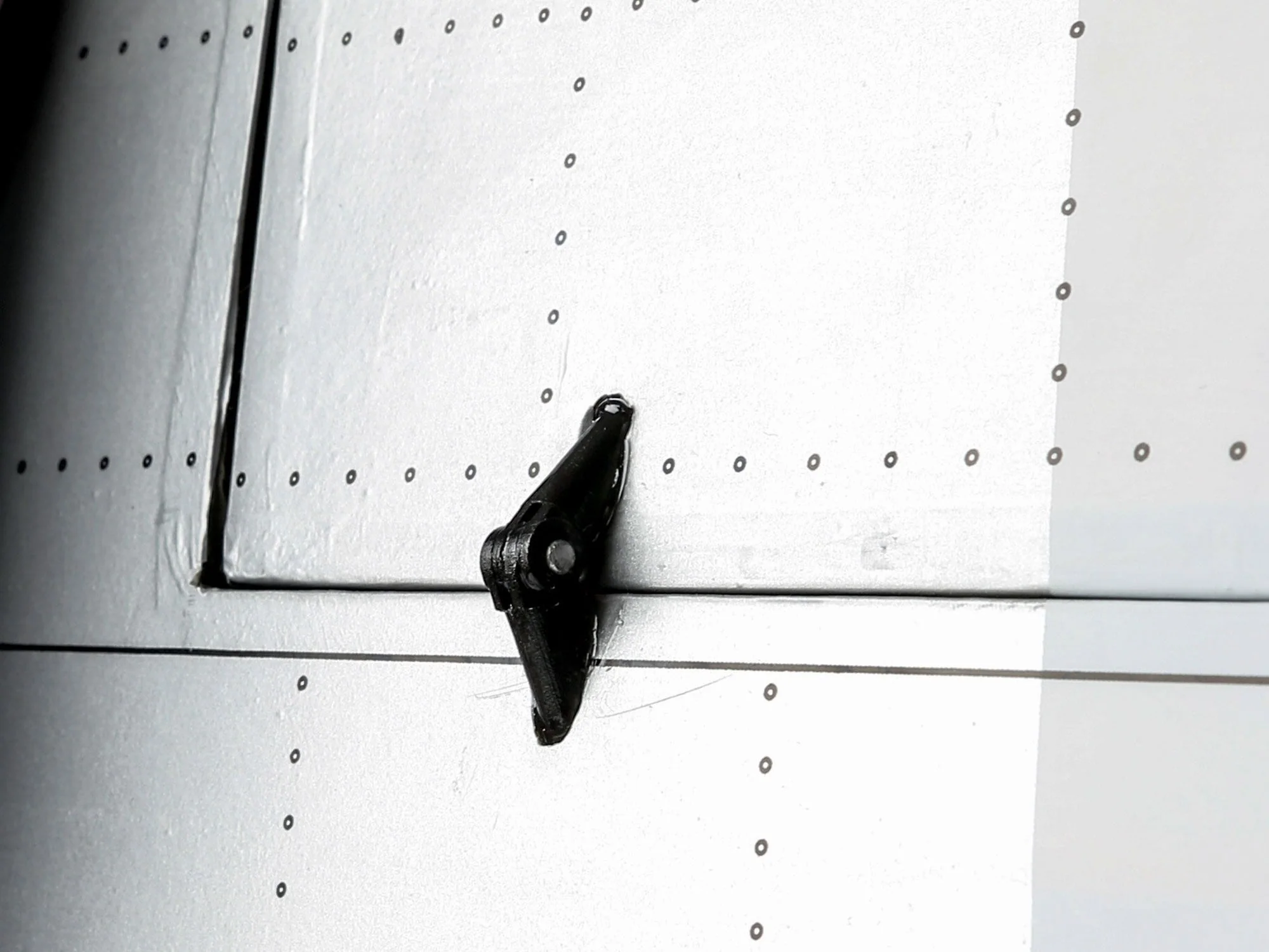 Hangar 9 P-51D Mustang 20cc ARF 69.5" HAN2820B - Image 8