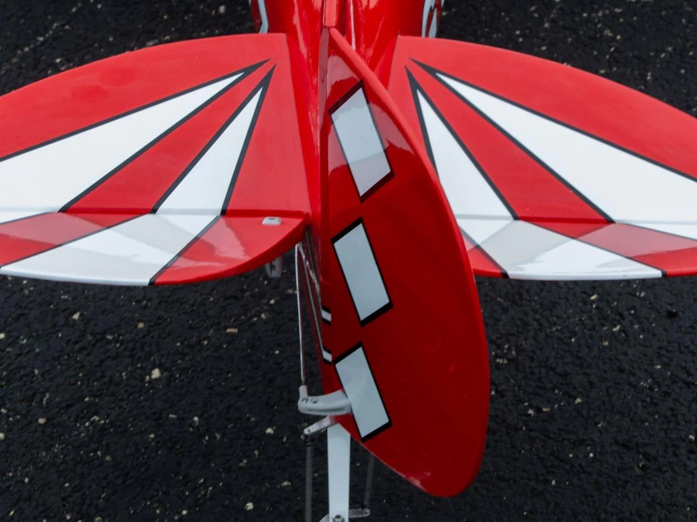 Hangar 9 Pitts S-2B 50-60cc HAN2390 - Image 2