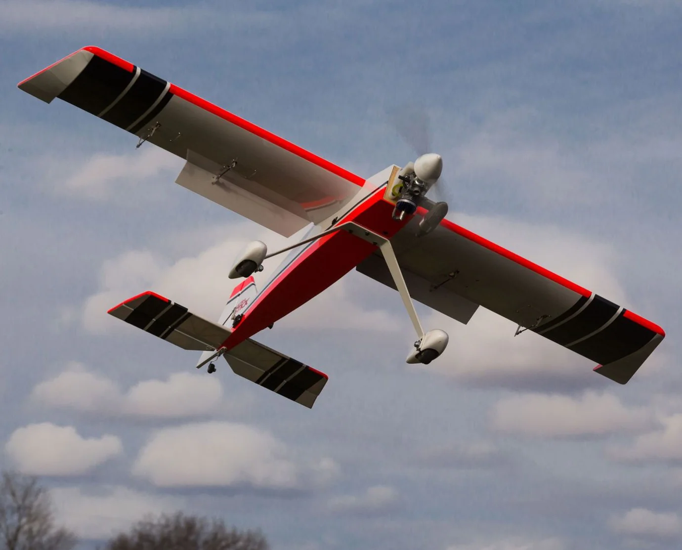 Hangar 9 Ultra Stick 10cc 1524mm ARF HAN2345 - Image 16