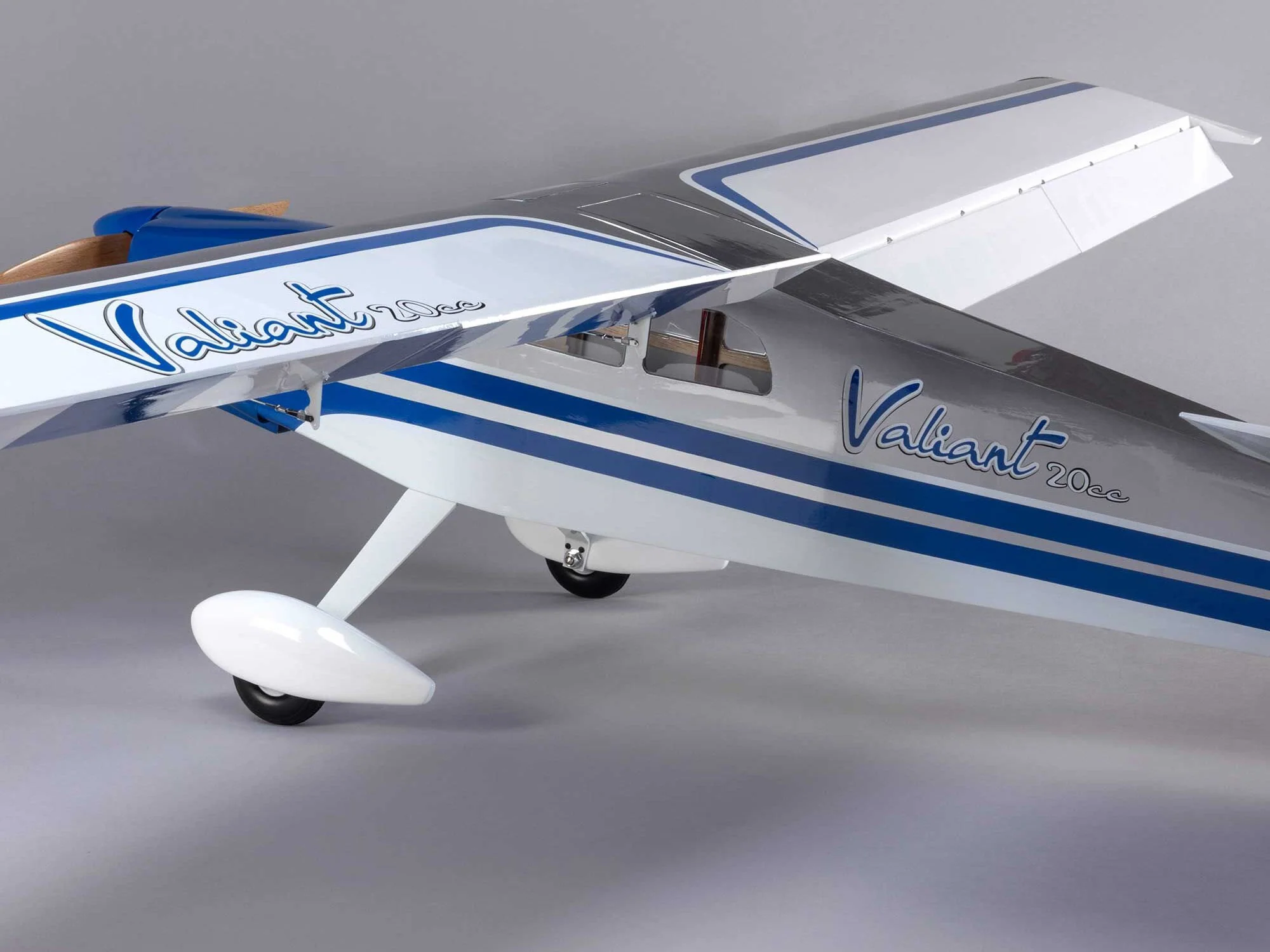 Hangar 9 Valiant 20cc EP PNP 86.5" HAN15075 - Image 18