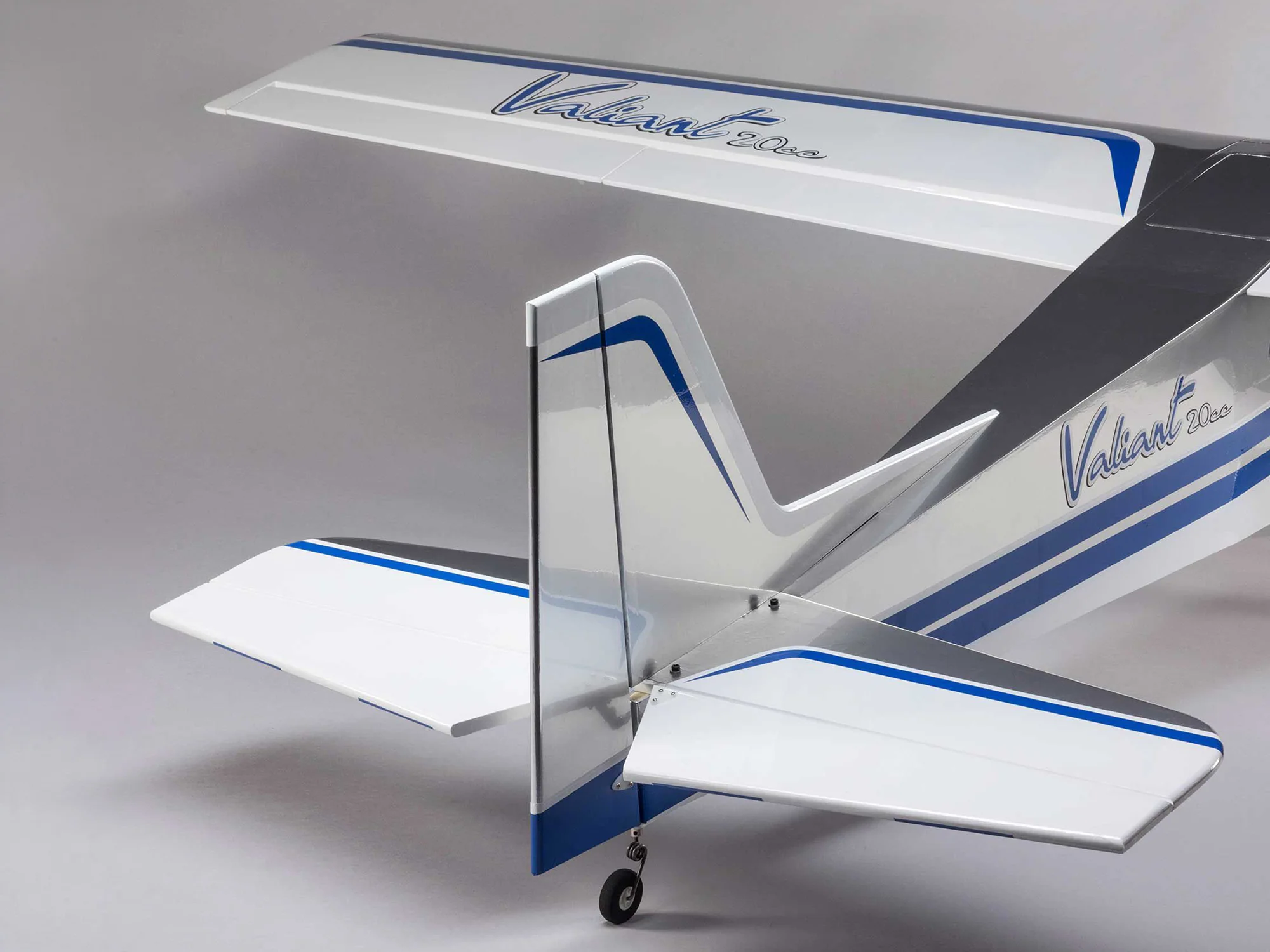 Hangar 9 Valiant 20cc EP PNP 86.5" HAN15075 - Image 21