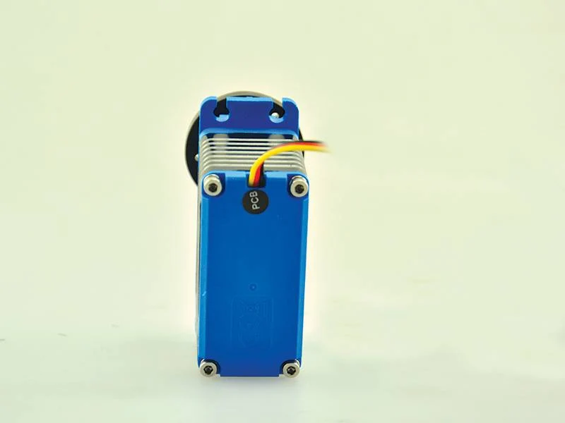 Hitec D845WP Giant Digital Cored Servo 227g 50kg/0.17s 4.8V - 7.4V - Image 4