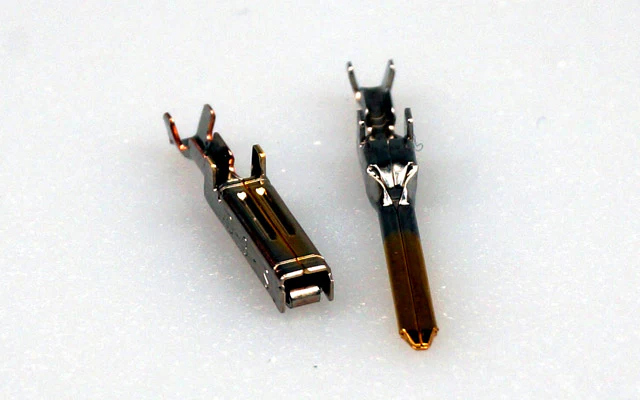 Large Pins for Click Connect Multipin Connectors Ideal for Wing or Stab Wiring from IRC Emcotec A85252/2866