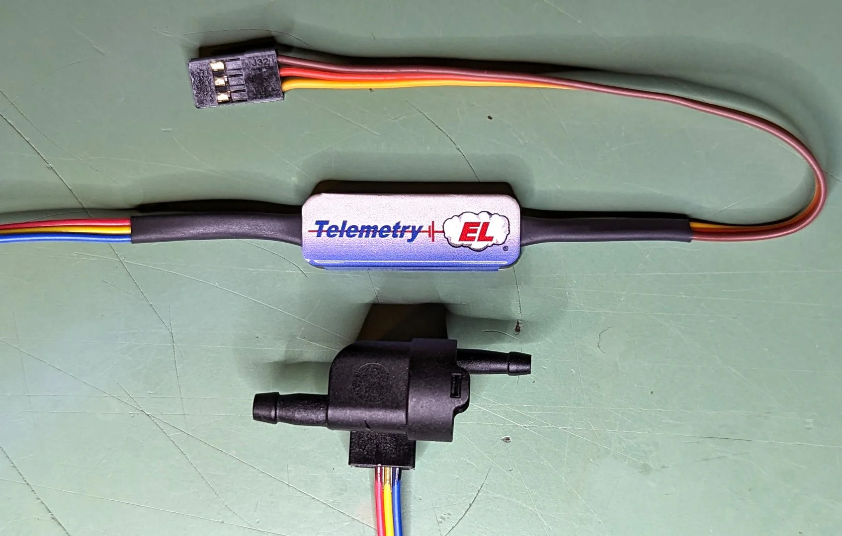 Live Telemetry Fuel Gauge for Combustion & Turbine Engines from Smoke Systems Fuel Sensor (S) 20 - 150ml/min) for upto 100N Turbines