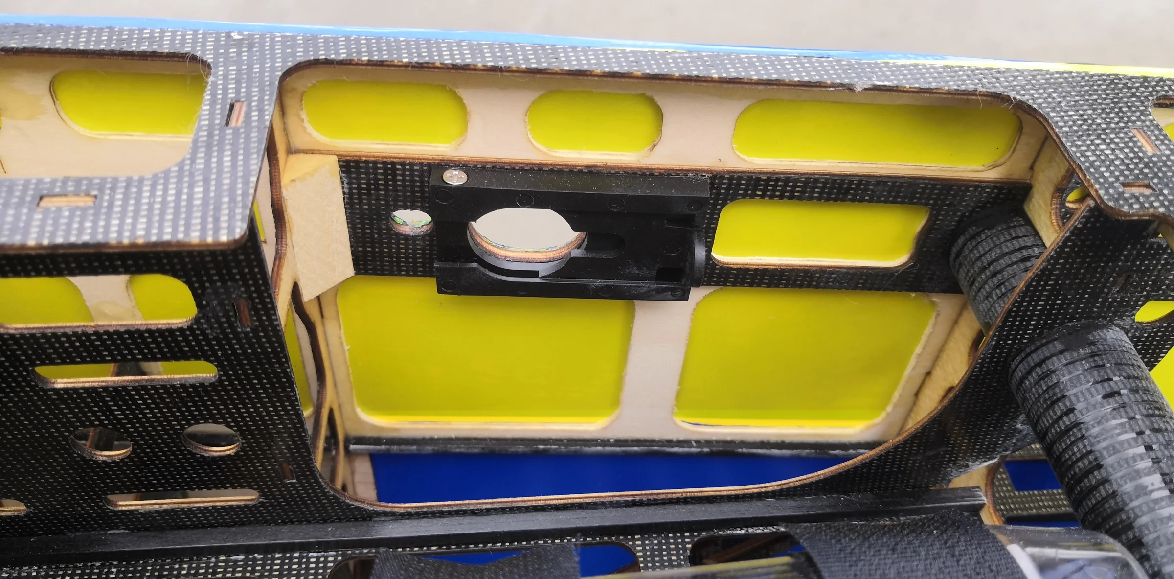 Pilot RC Edge 540 V2 74in Yellow/Blue PIL652 - Image 3