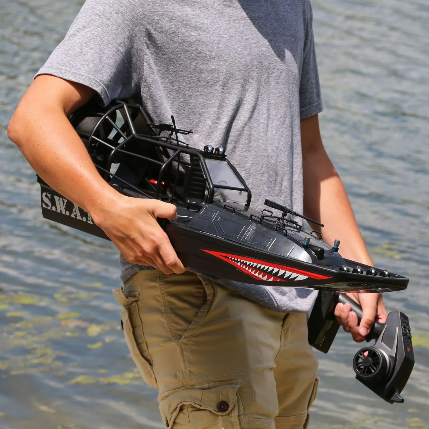 ProBoat Aerotrooper 25" Brushless Airboat RTR PRB08034 - Image 10
