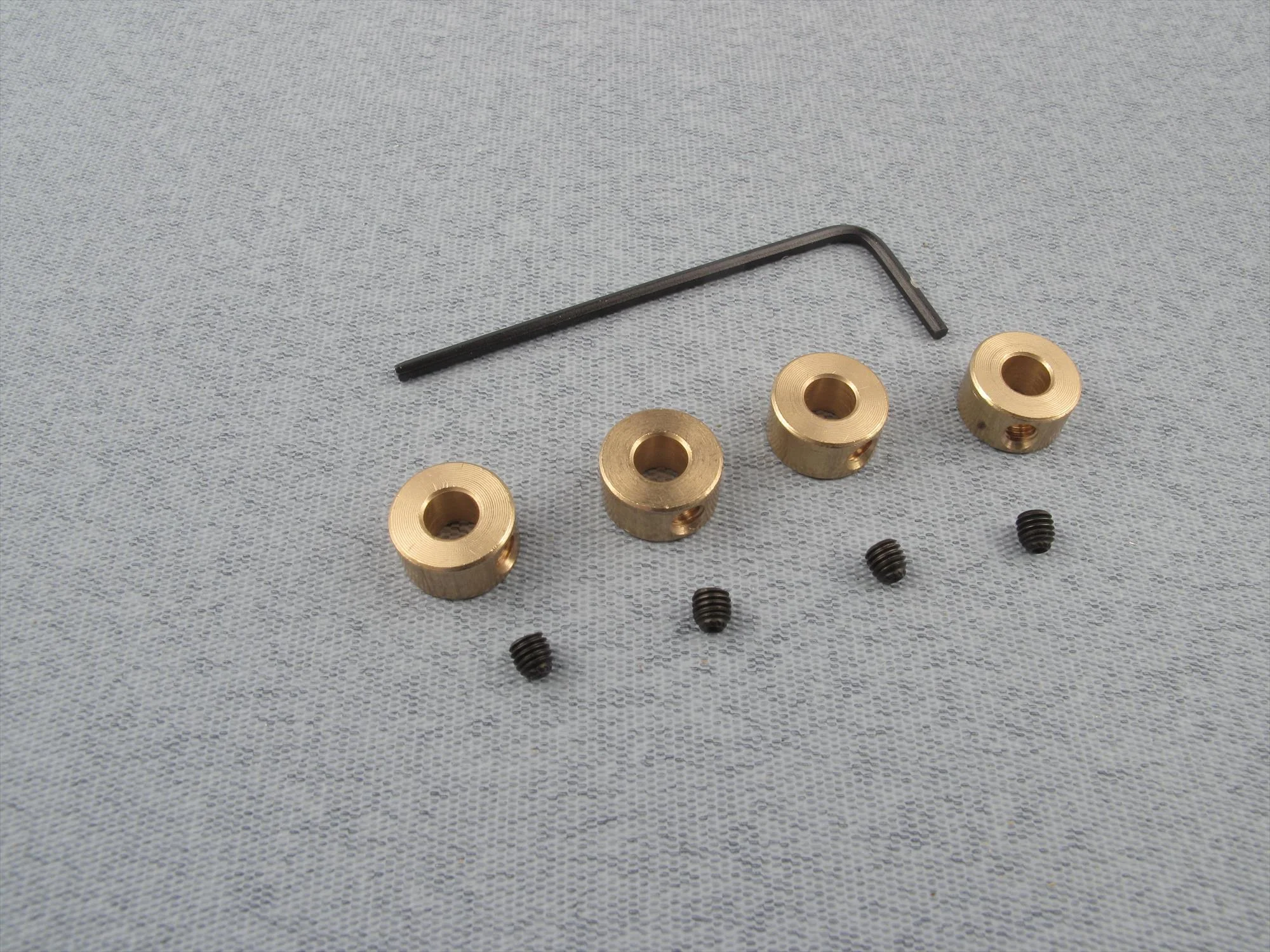 Radio Active Collets w/allen key 8G 4mm (pk4) RAA1084