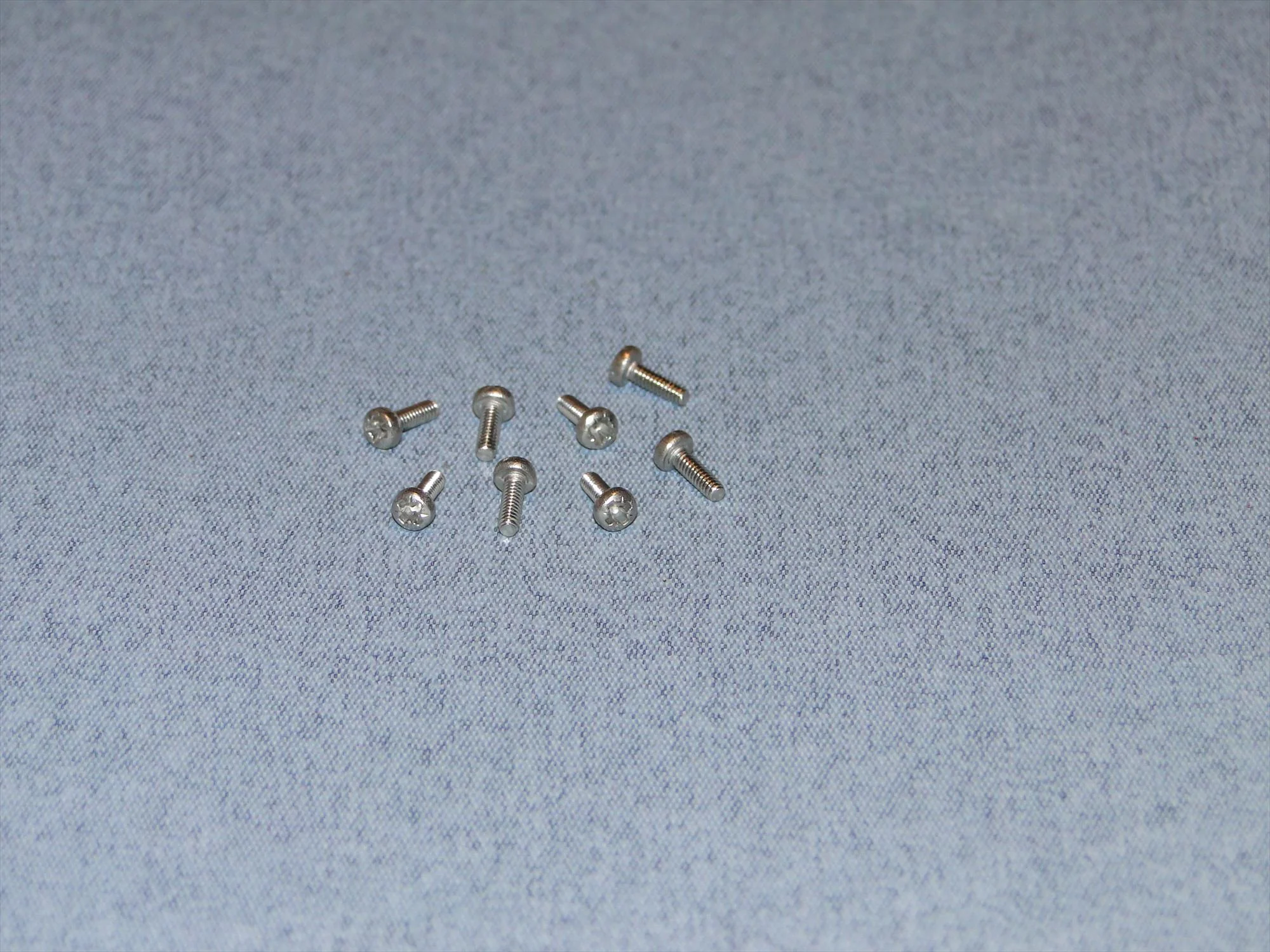 Radio Active Stainless Steel Pozi Pan Head Screw M2x6mm (Pk8) SCR04/06M2