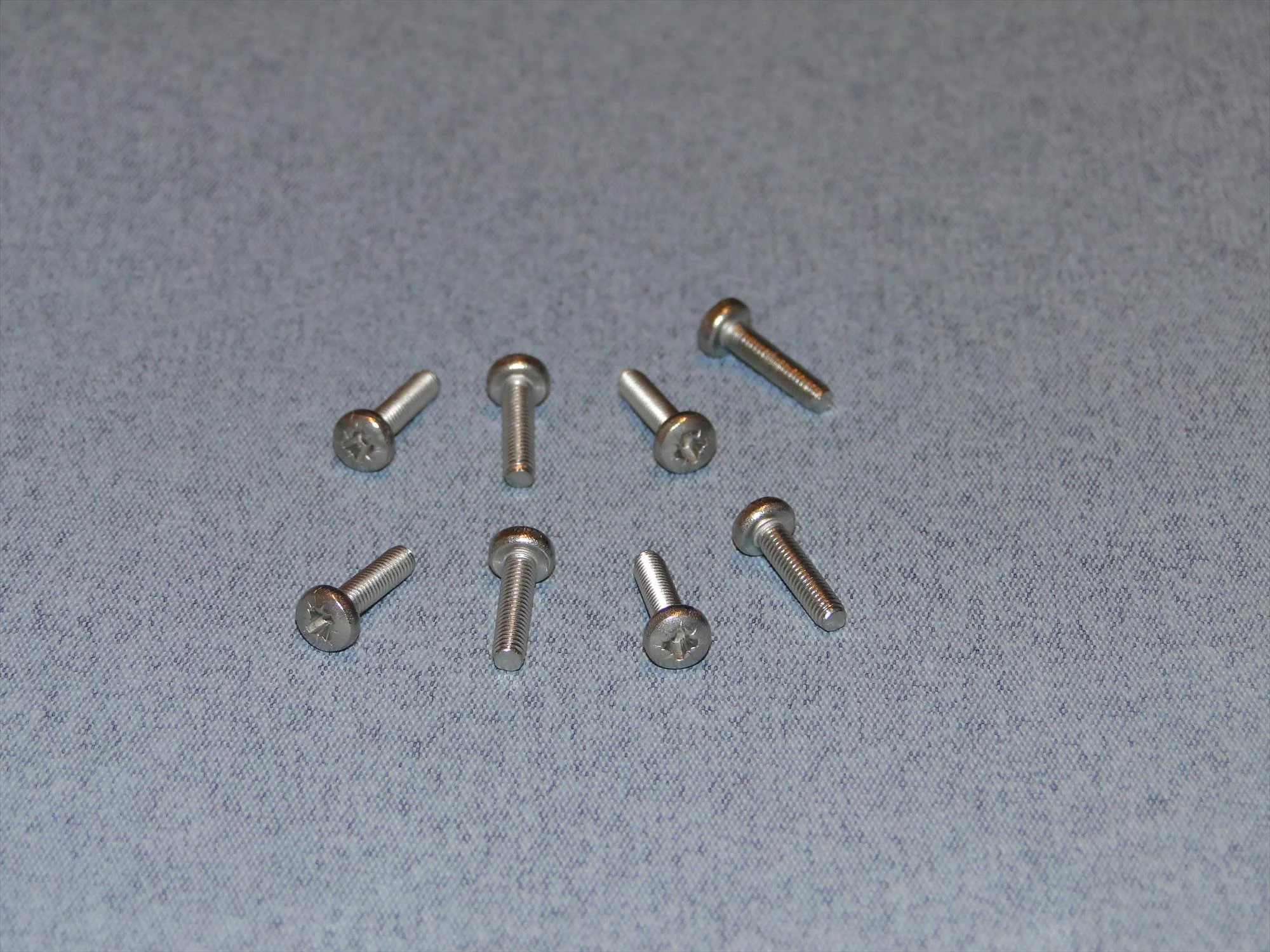 Radio Active Stainless Steel Pozi Pan Head Screw M3x12mm (Pk8) SCR04/12M3