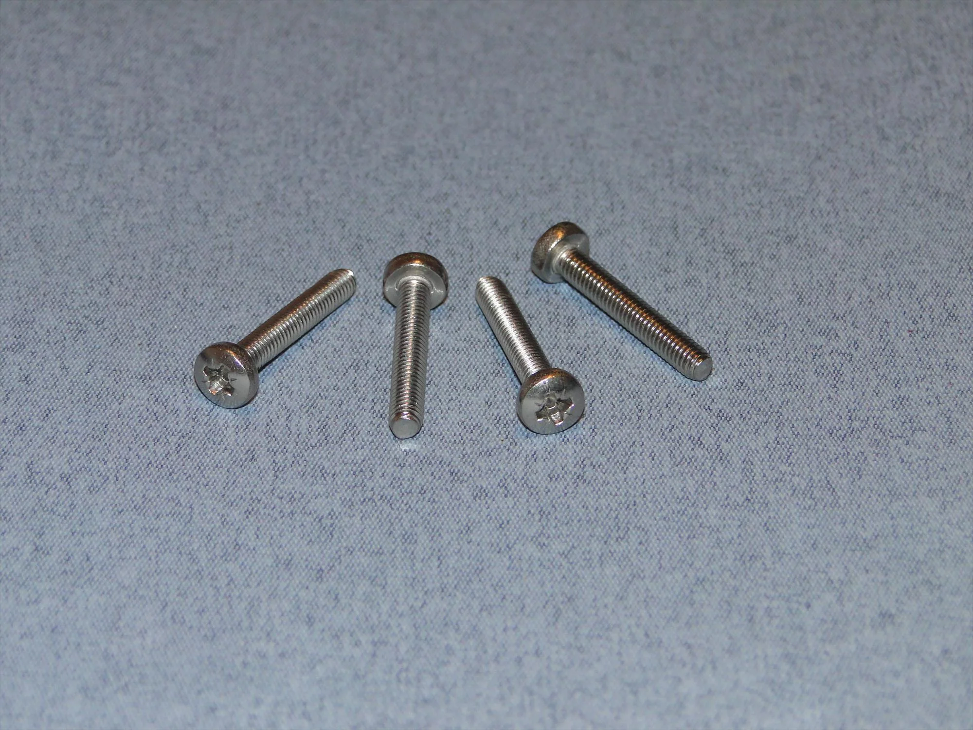 Radio Active Stainless Steel Pozi Pan Head Screw M4x25mm (Pk4) SCR04/25M4