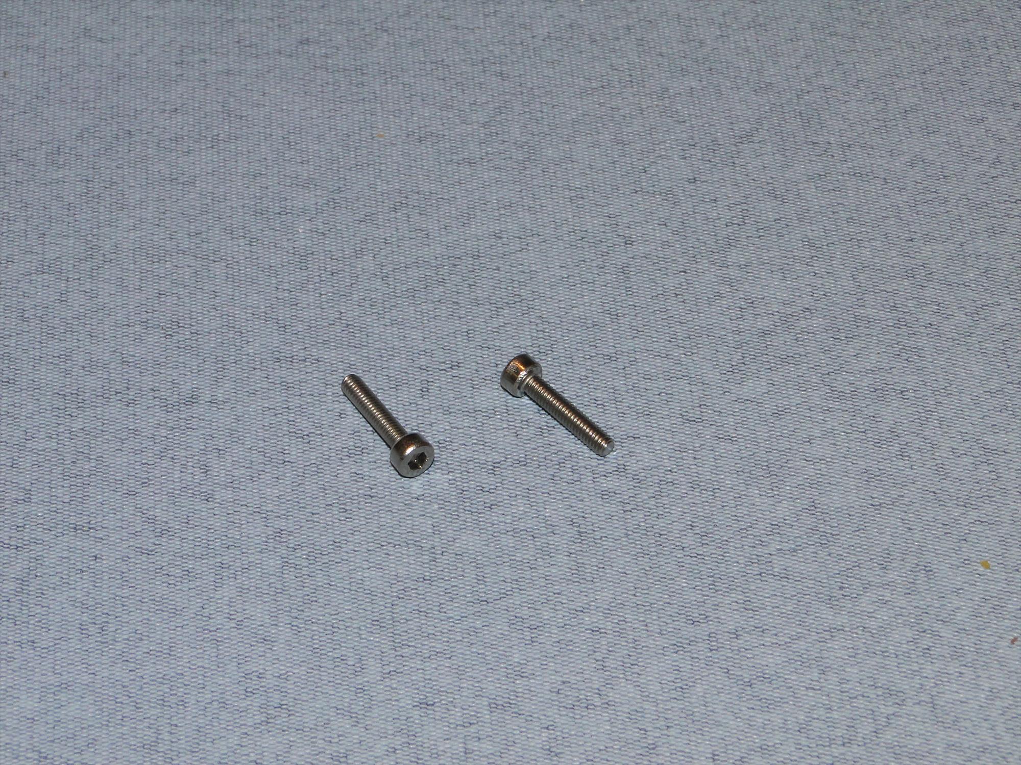 Radio Active Stainless Steel Socket Head Screw M2.5x12mm (Pk2) SCR01/12M2-5