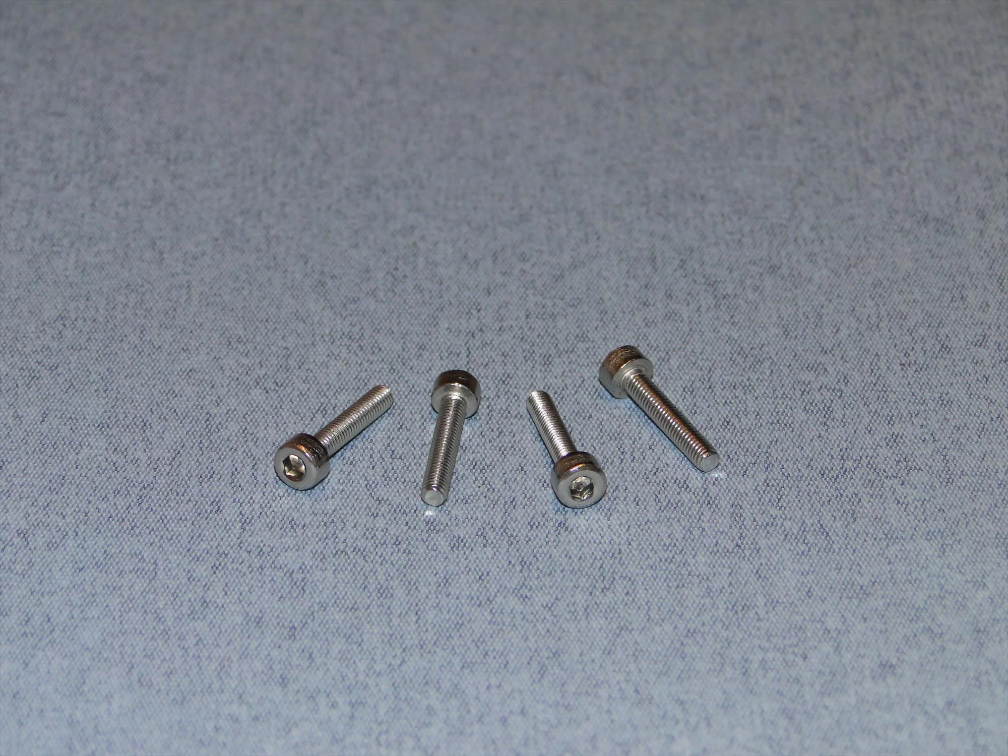 Radio Active Stainless Steel Socket Head Screw M3x16mm (Pk4) SCR01/16M3