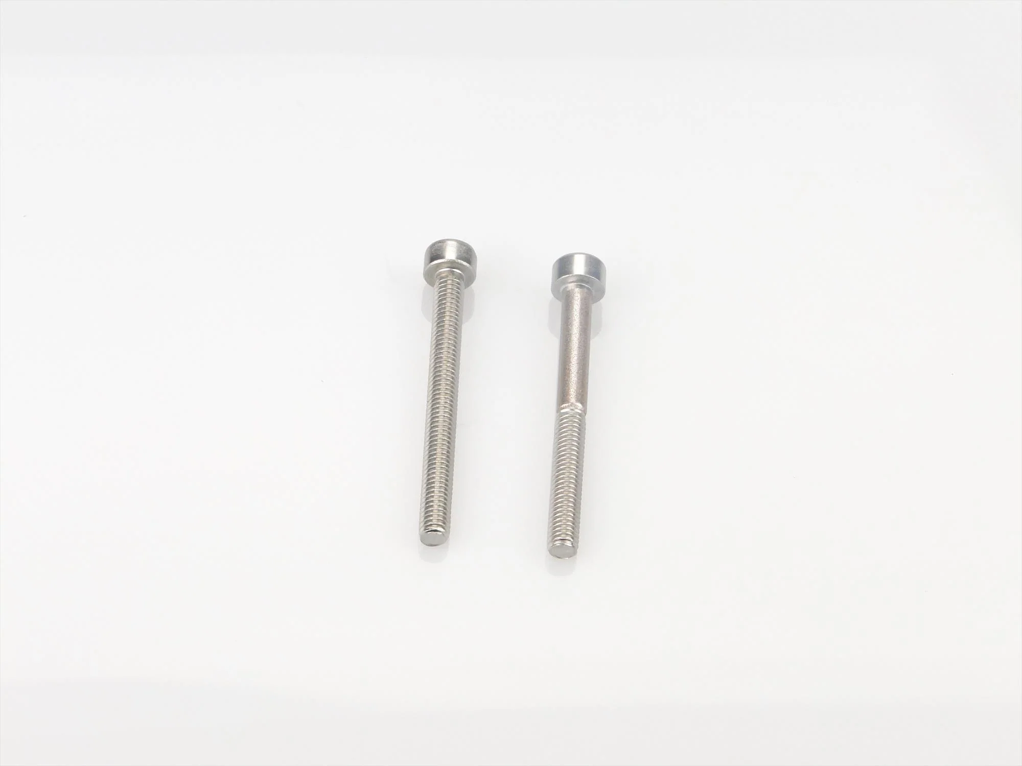 Radio Active Stainless Steel Socket Head Screw M4x50mm (pk2) SCR01/50M4 - Image 2