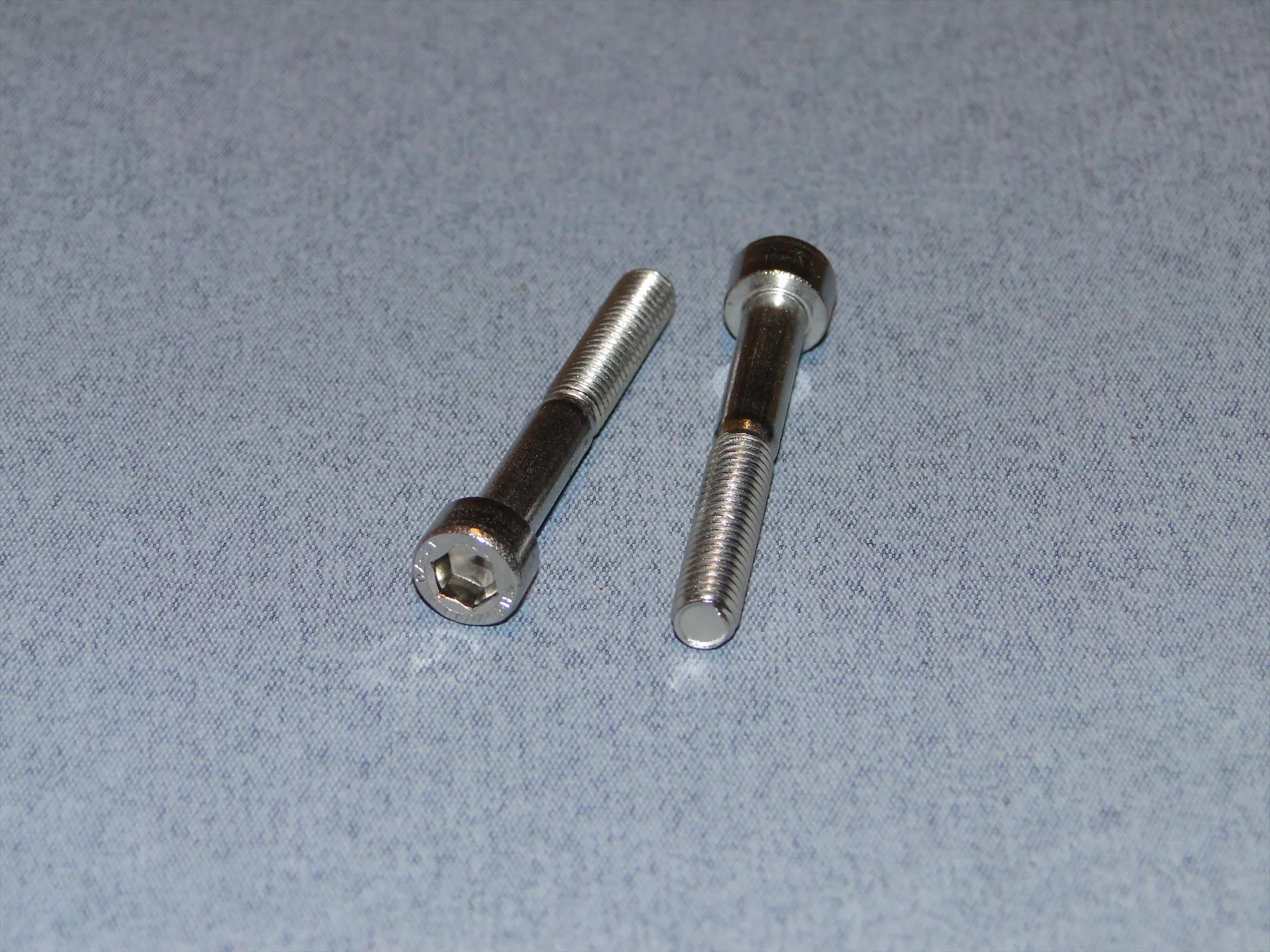 Radio Active Stainless Steel Socket Head Screw M6x45mm (Pk2) SCR01/45M6