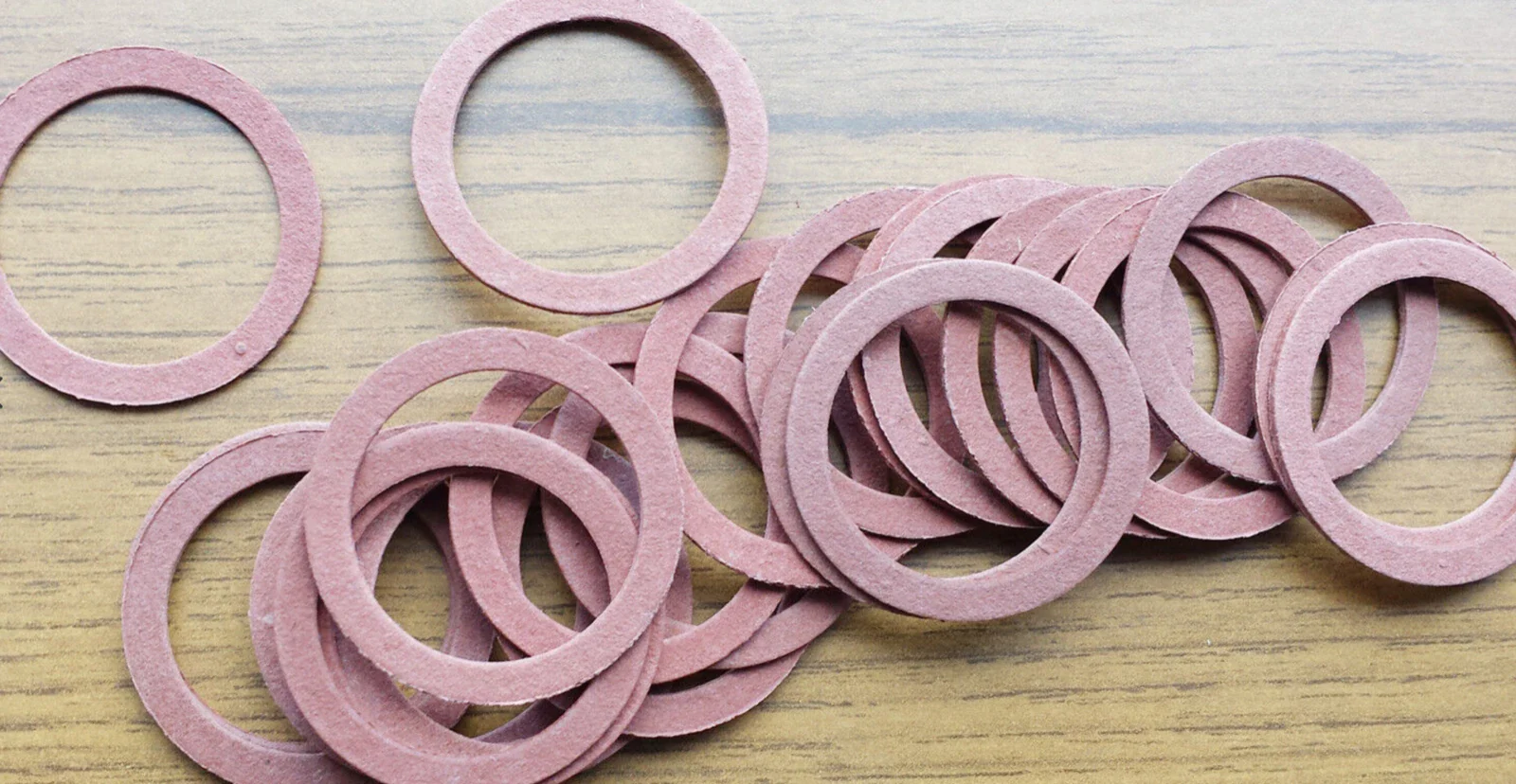 Red Fibre Washers 14mm x 20mm x 1.5mm Pack of 10 Ideal for Festo Fittings