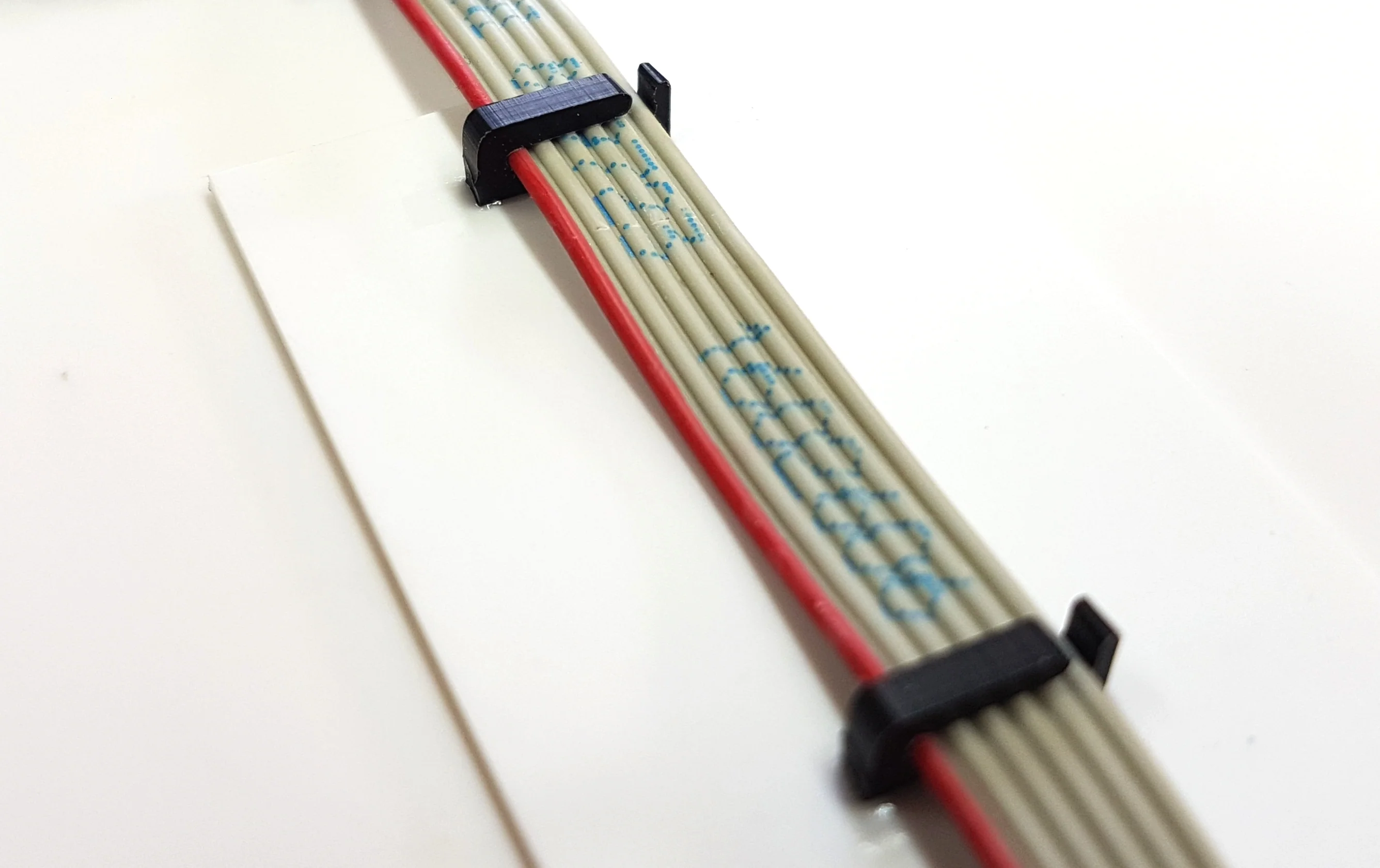 Ribbon Cable Holder 8mm Click Holder from STV-Tech 012-23 - Image 3