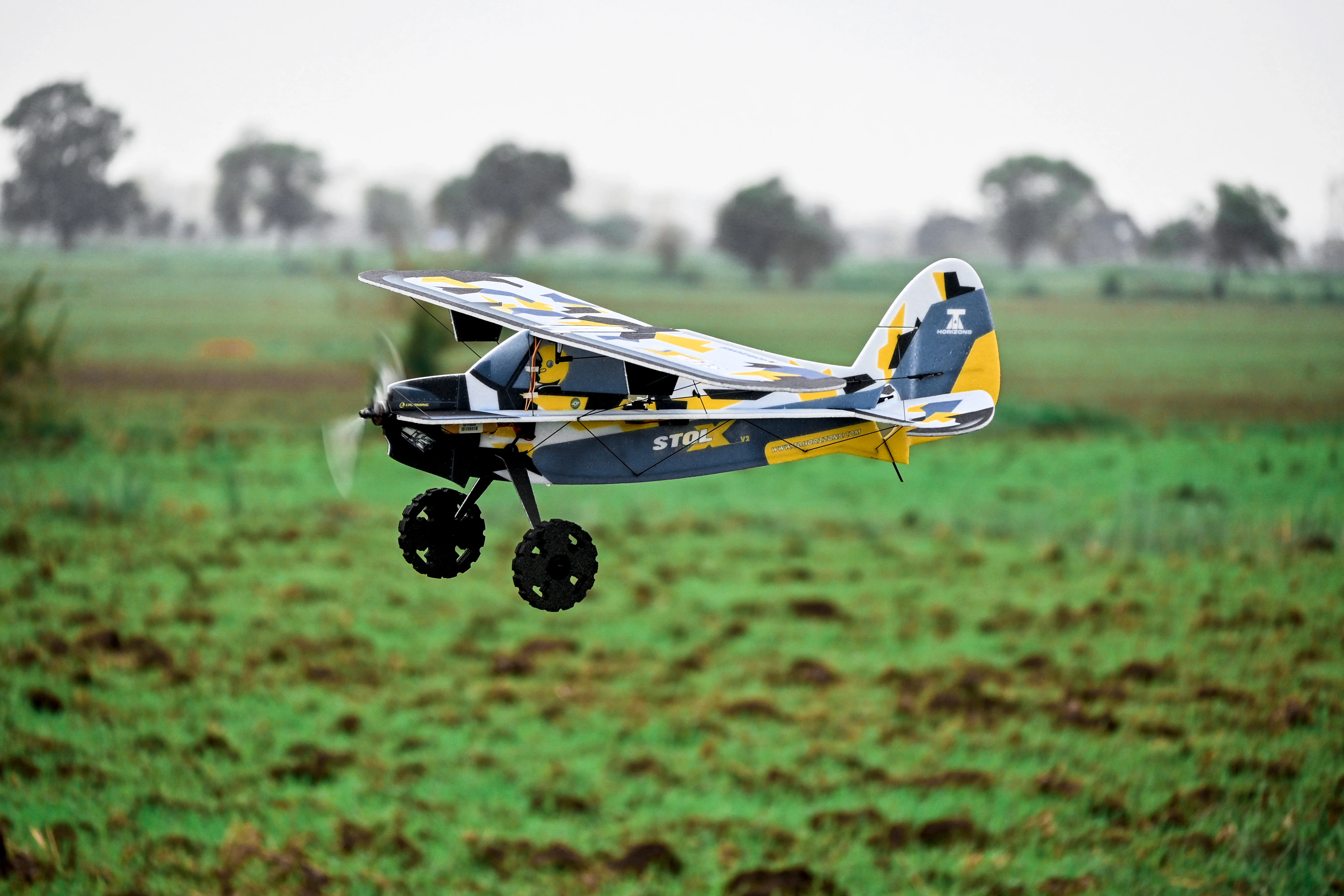 TA Horizons 37" (940mm) Stol X V2 (Camouflage Scheme) TAH37SXV2 - Image 11