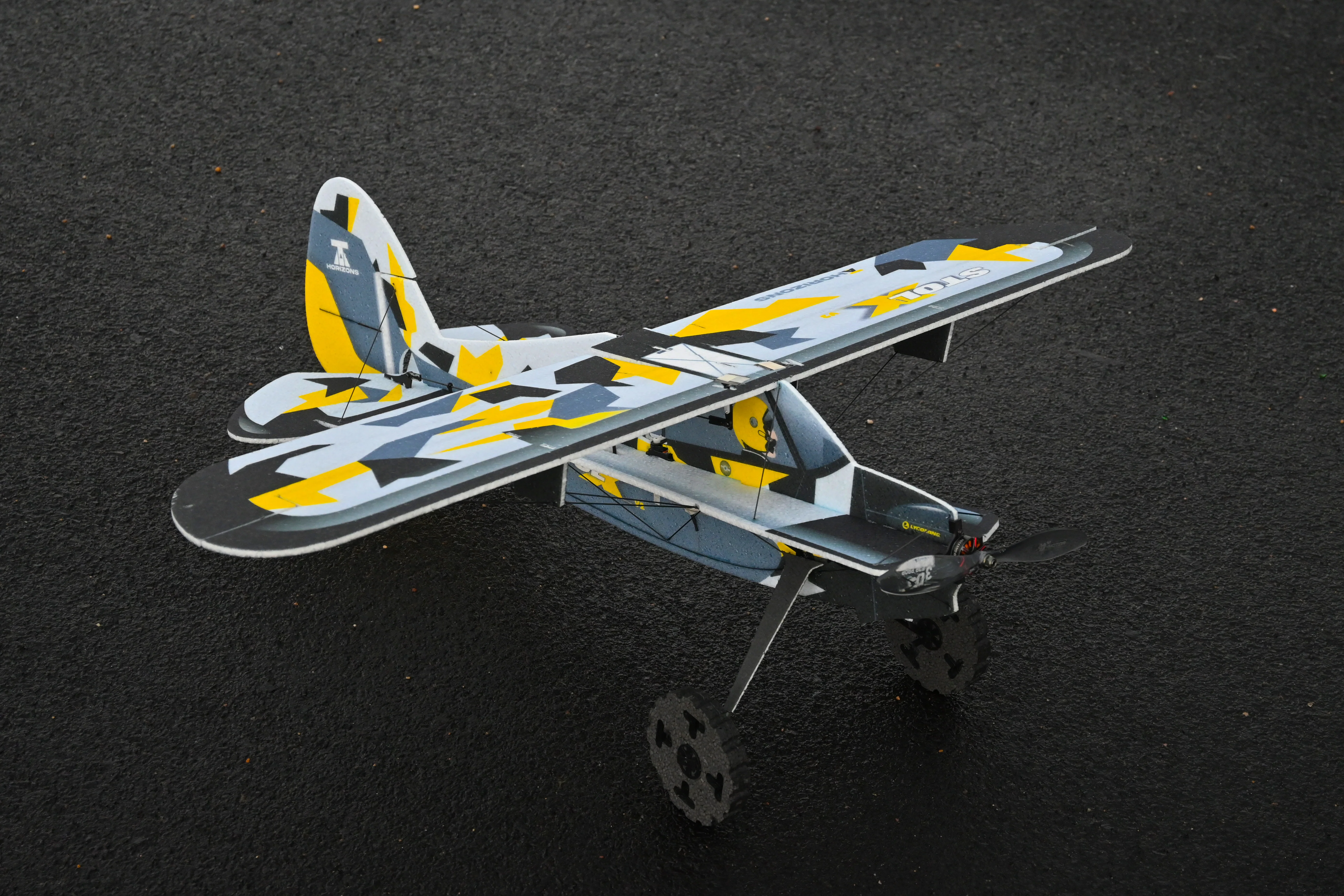 TA Horizons 37" (940mm) Stol X V2 (Camouflage Scheme) TAH37SXV2 - Image 4