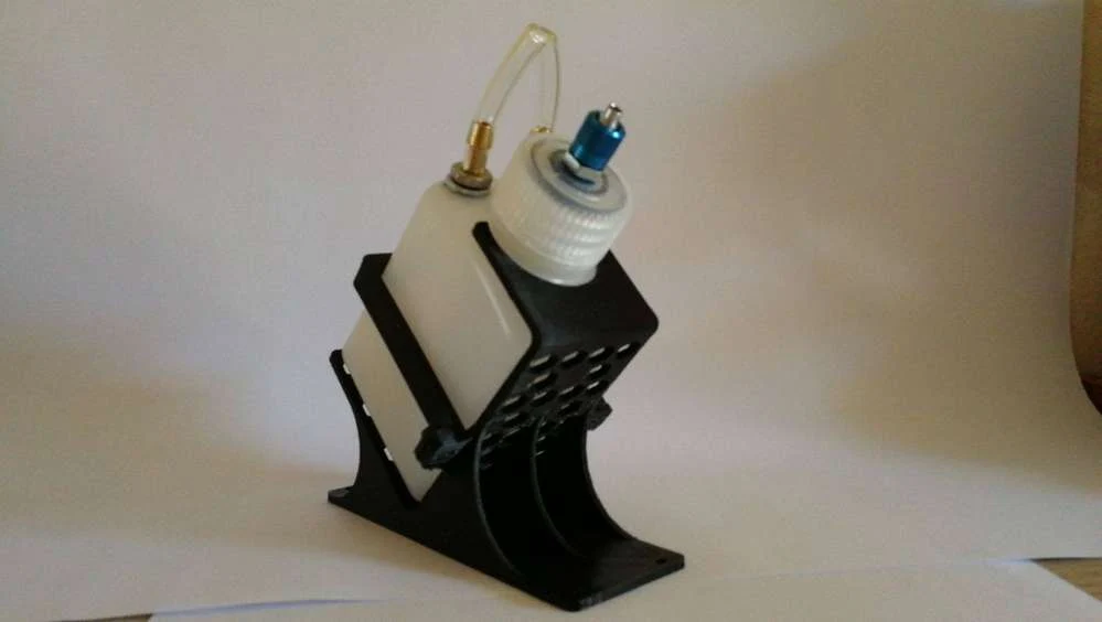 UAT 125ml Plastic Bottle Mount 3D Printed from XM Aviation in White