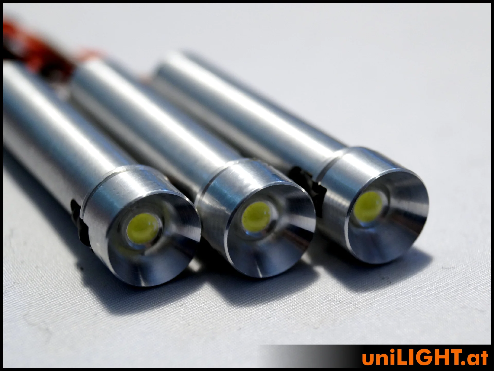 UniLight 12mm Triple-Spotlight, 3X8W, T-Fuse - White - Image 3
