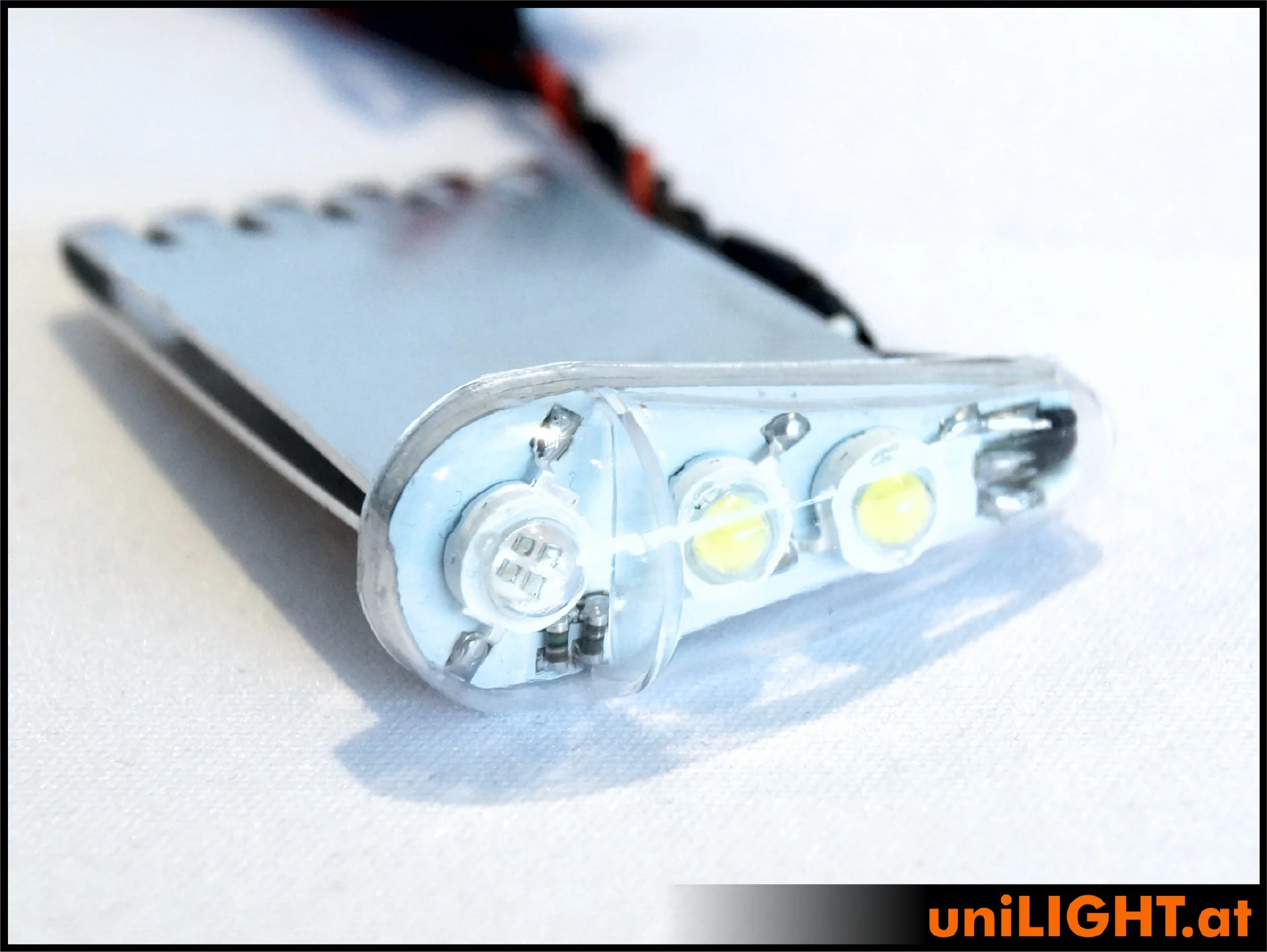UniLight 18mm Dual Navigation + Strobe Light, 24Wx2, T-Fuse - Green-White - Image 2