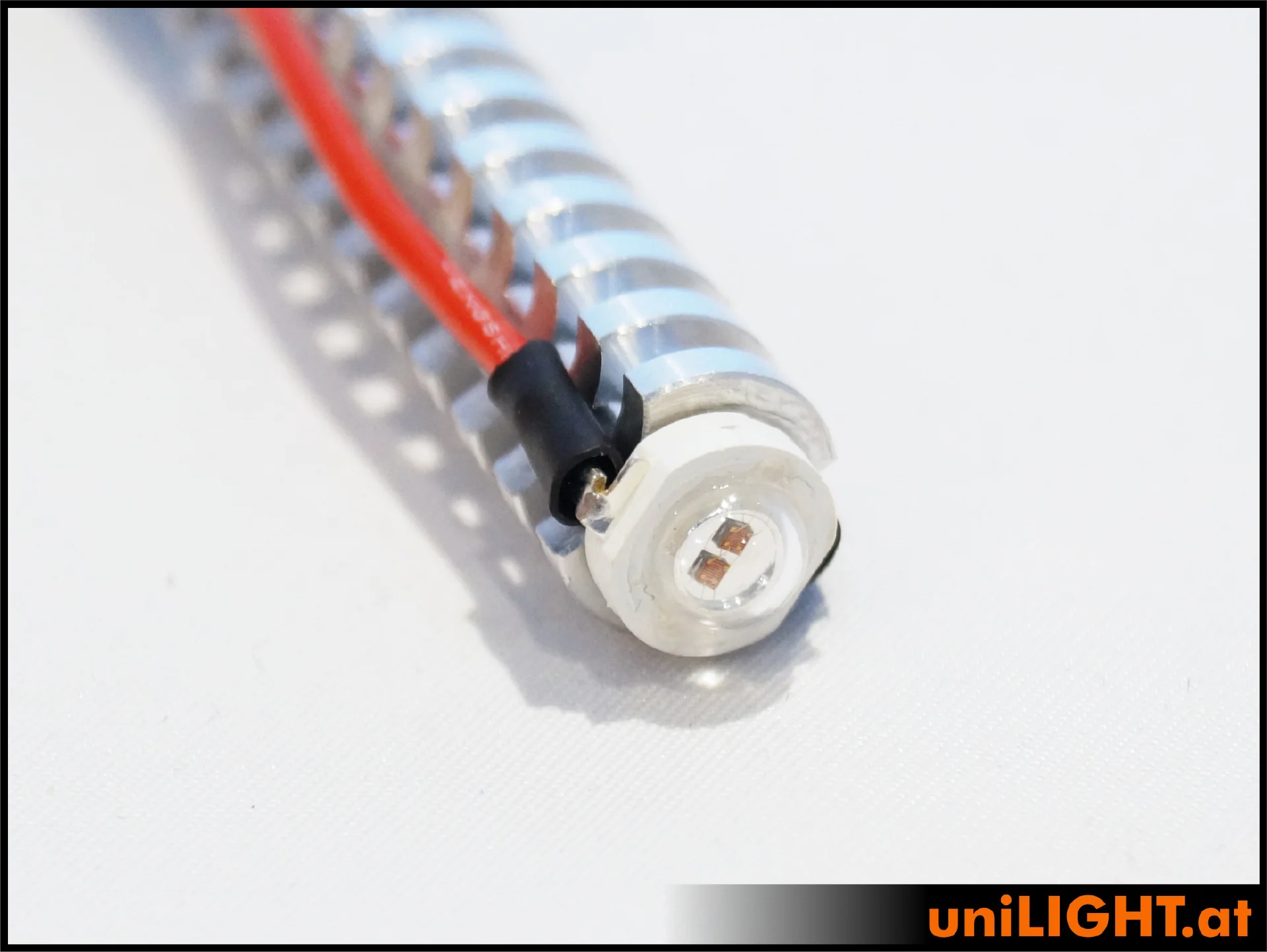 UniLight Pure Navigation Light, 4Wx2 - Red - Image 3